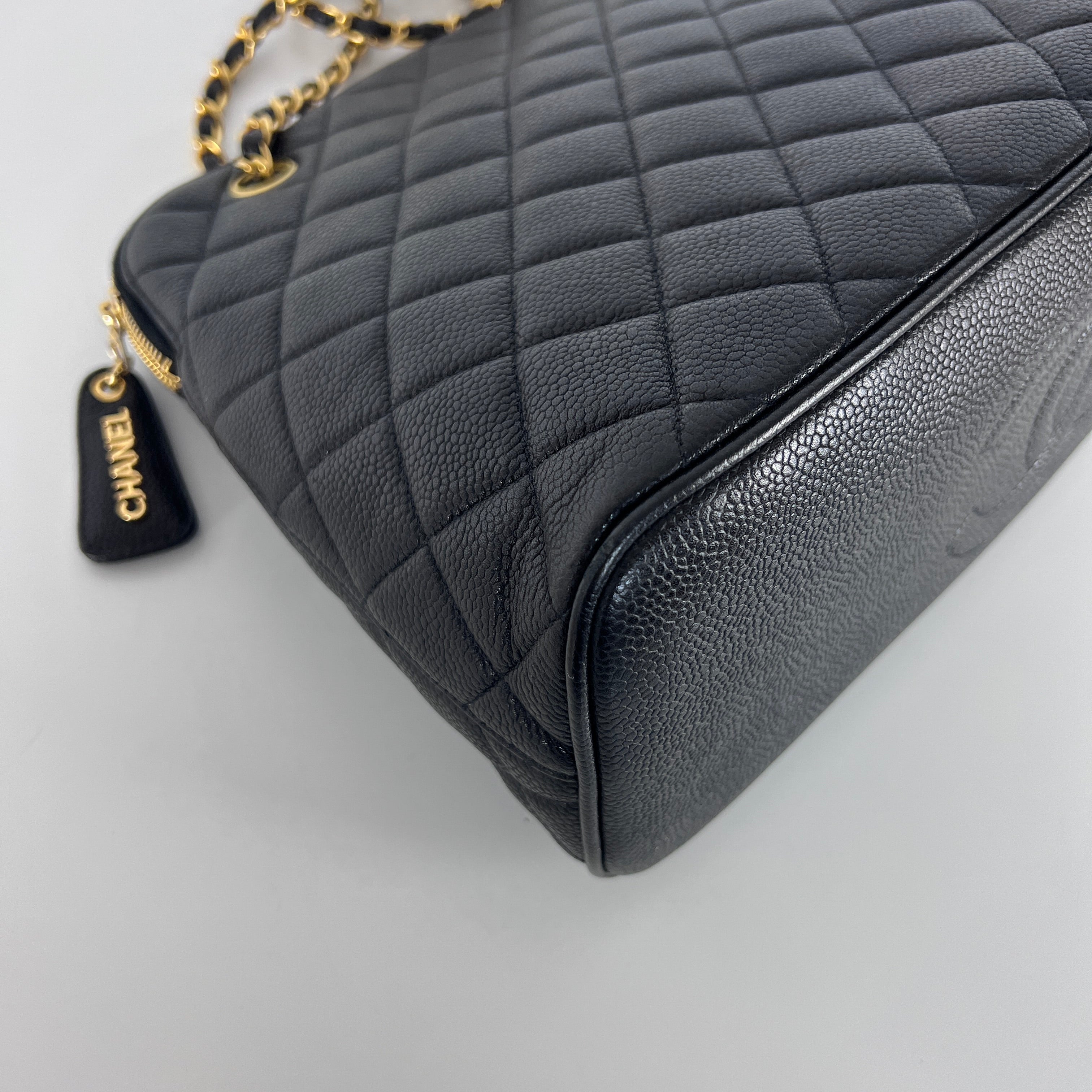 Sac à main CHANEL Shopping cuir noir