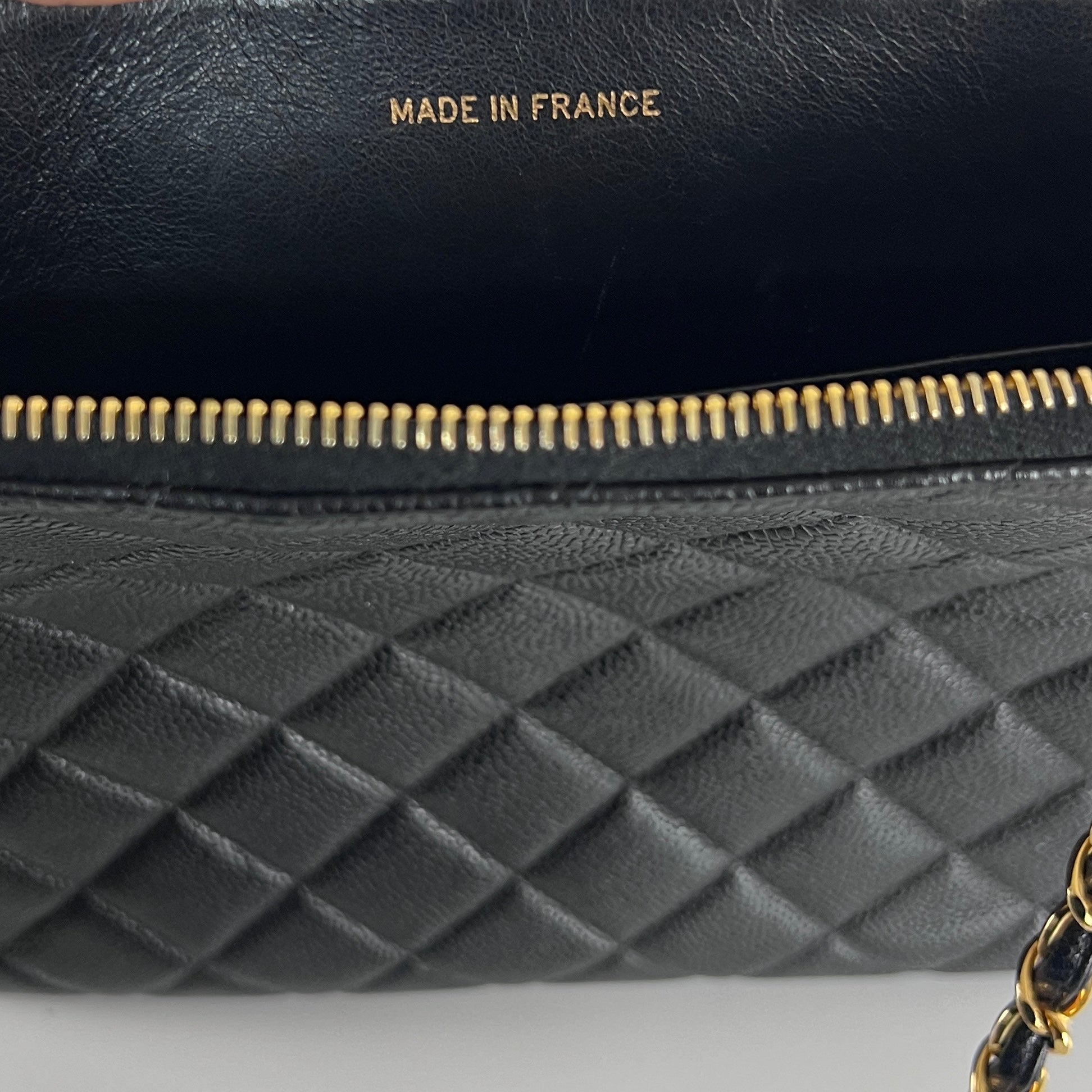 Sac à main CHANEL Shopping cuir noir