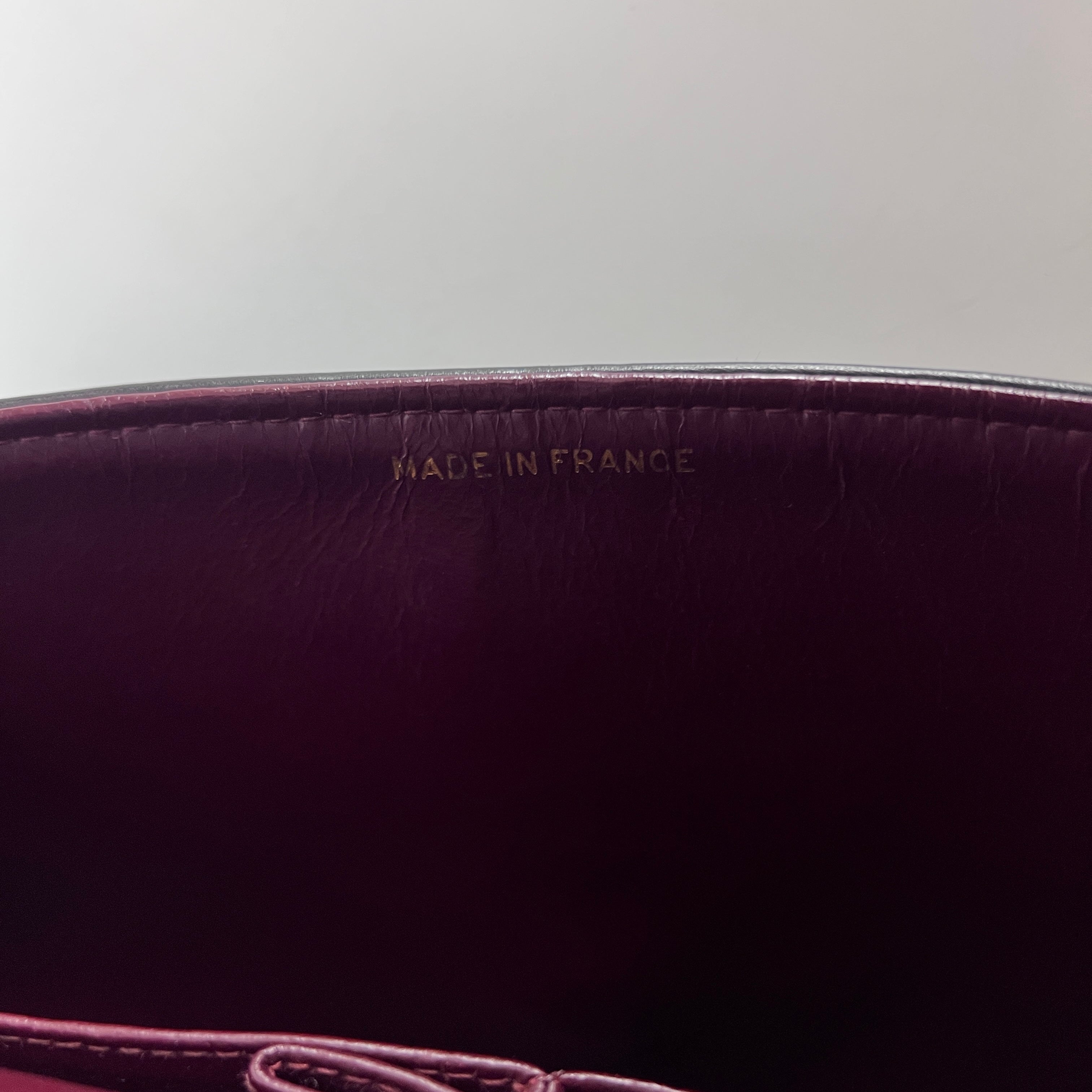 Sac à main CHANEL Timeless Classique Medium cuir noir