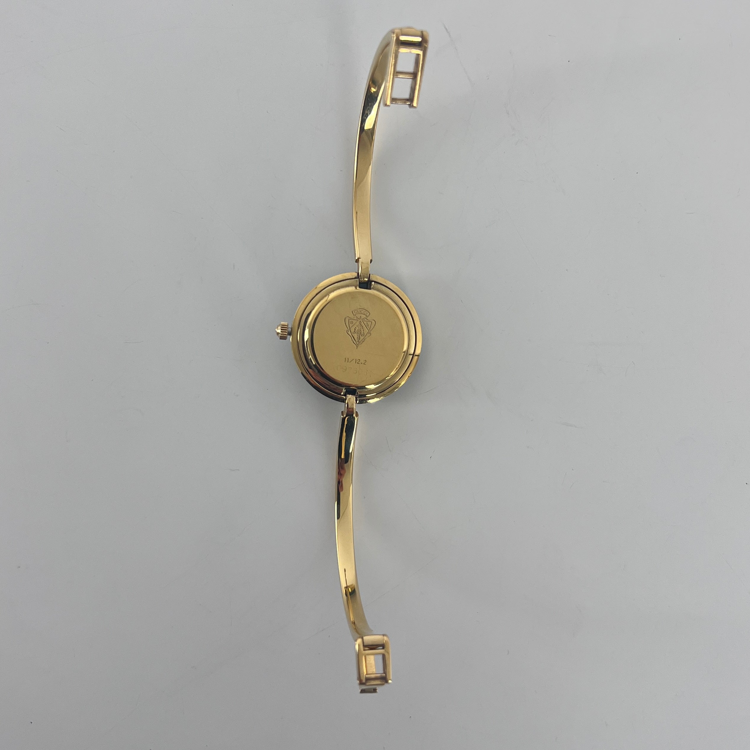 Montre GUCCI 11/12.2 plaqué or doré