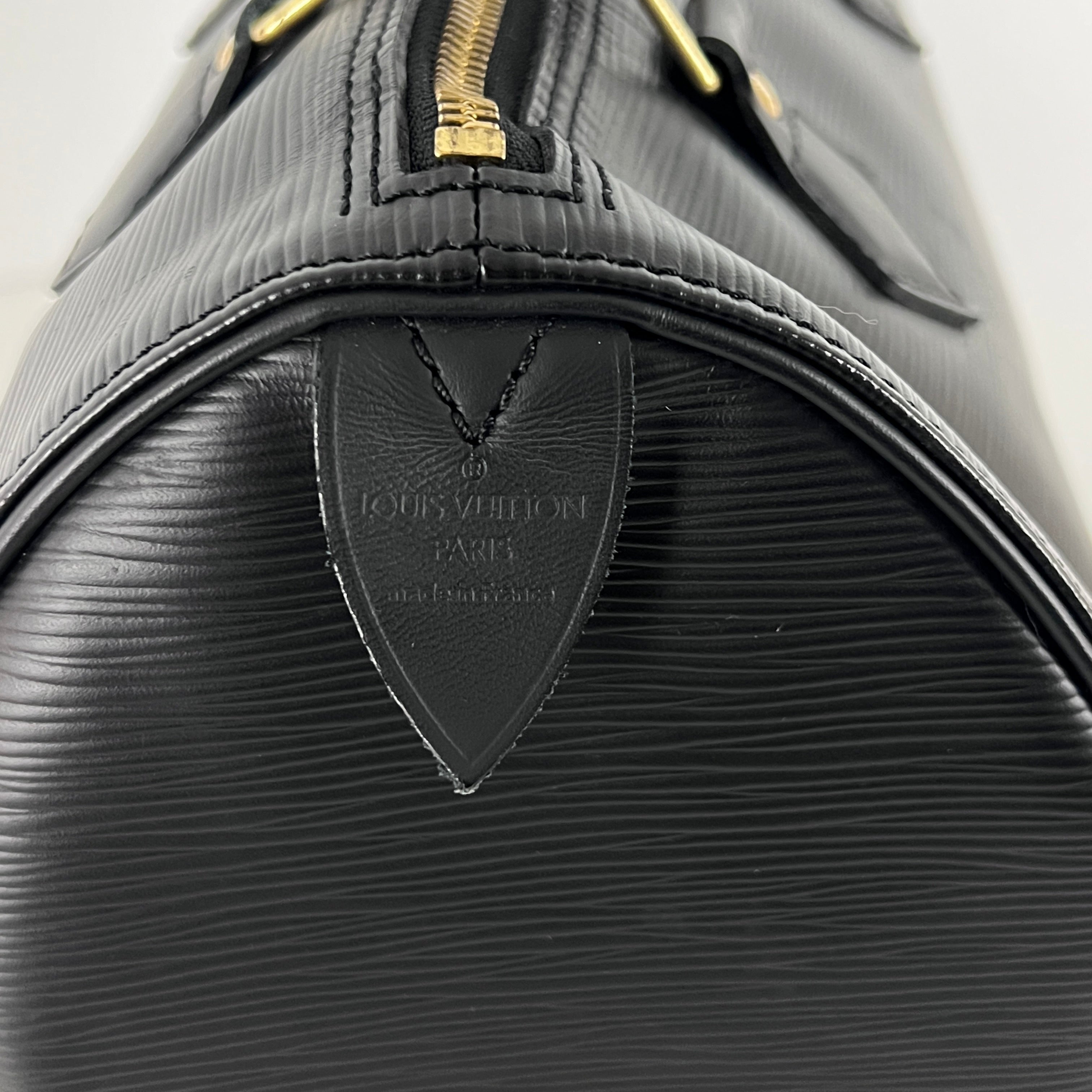 Sac à main LOUIS VUITTON Speedy 25 cuir noir