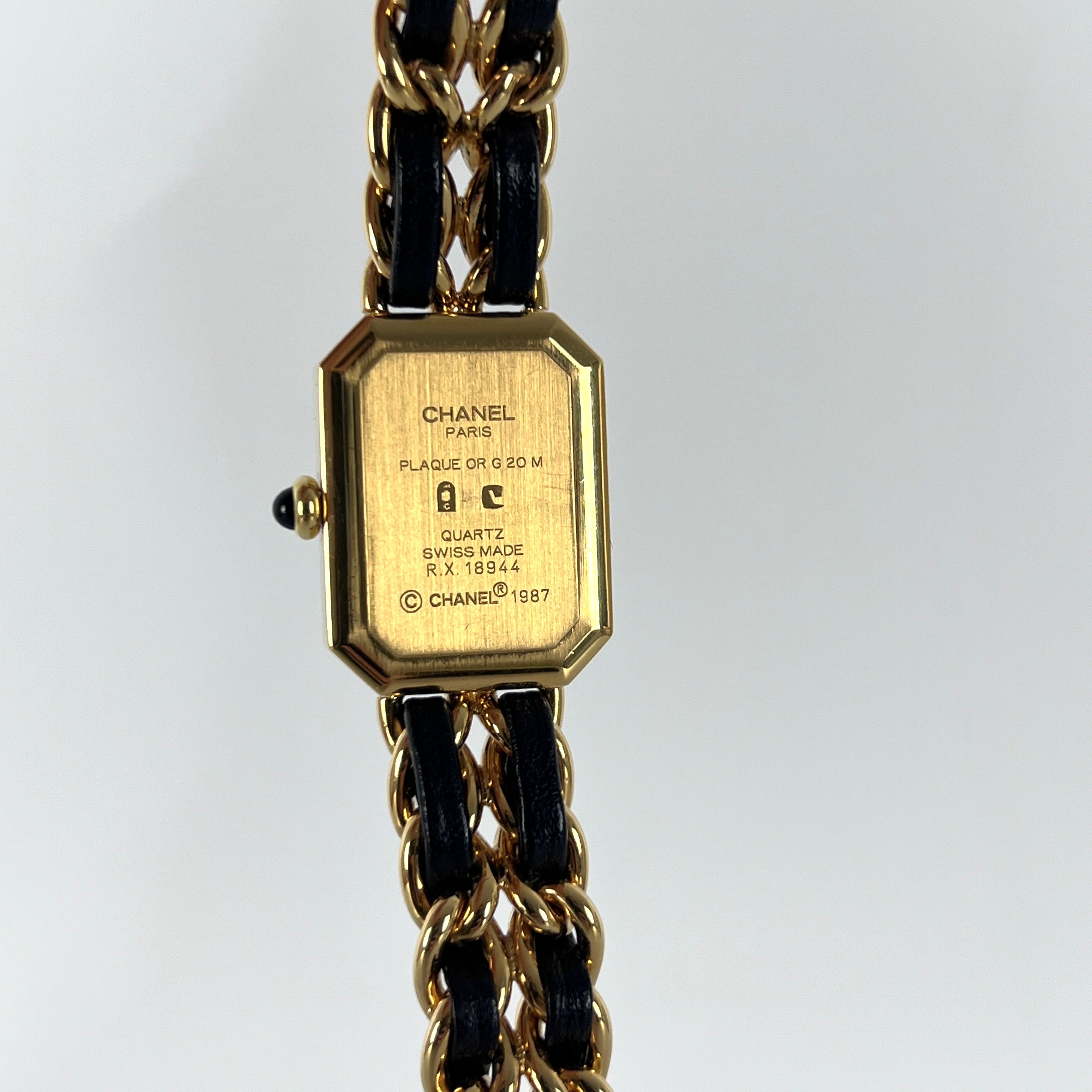 Montre CHANEL Première  plaqué or doré