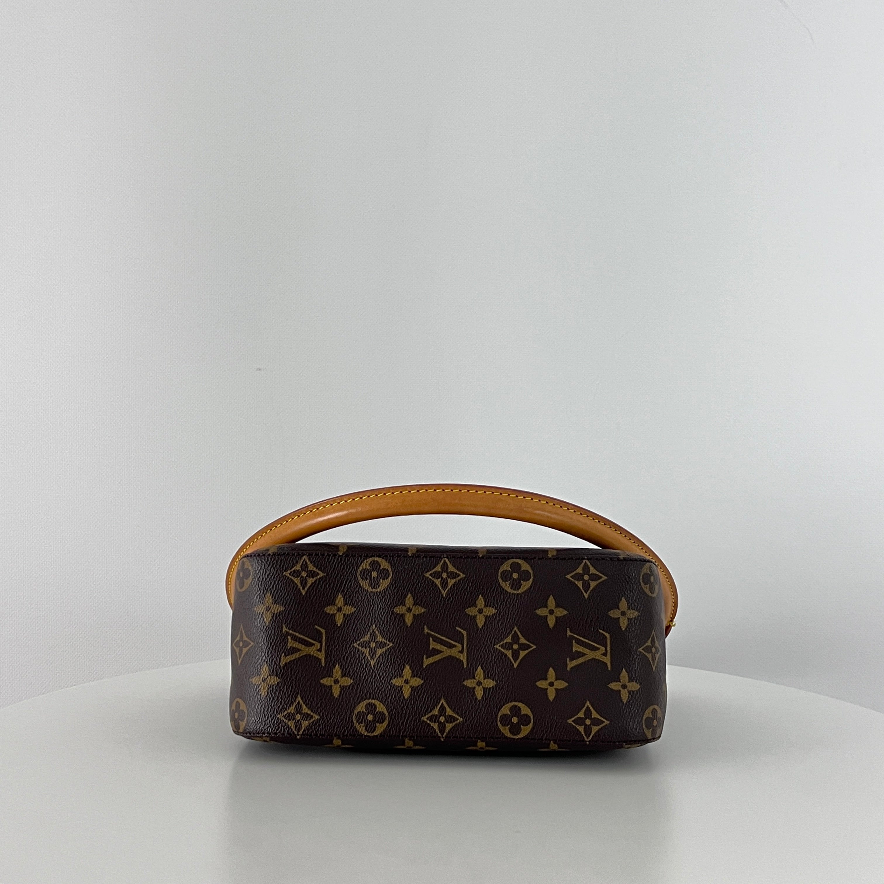Sac à main LOUIS VUITTON Looping MM toile et cuir marron