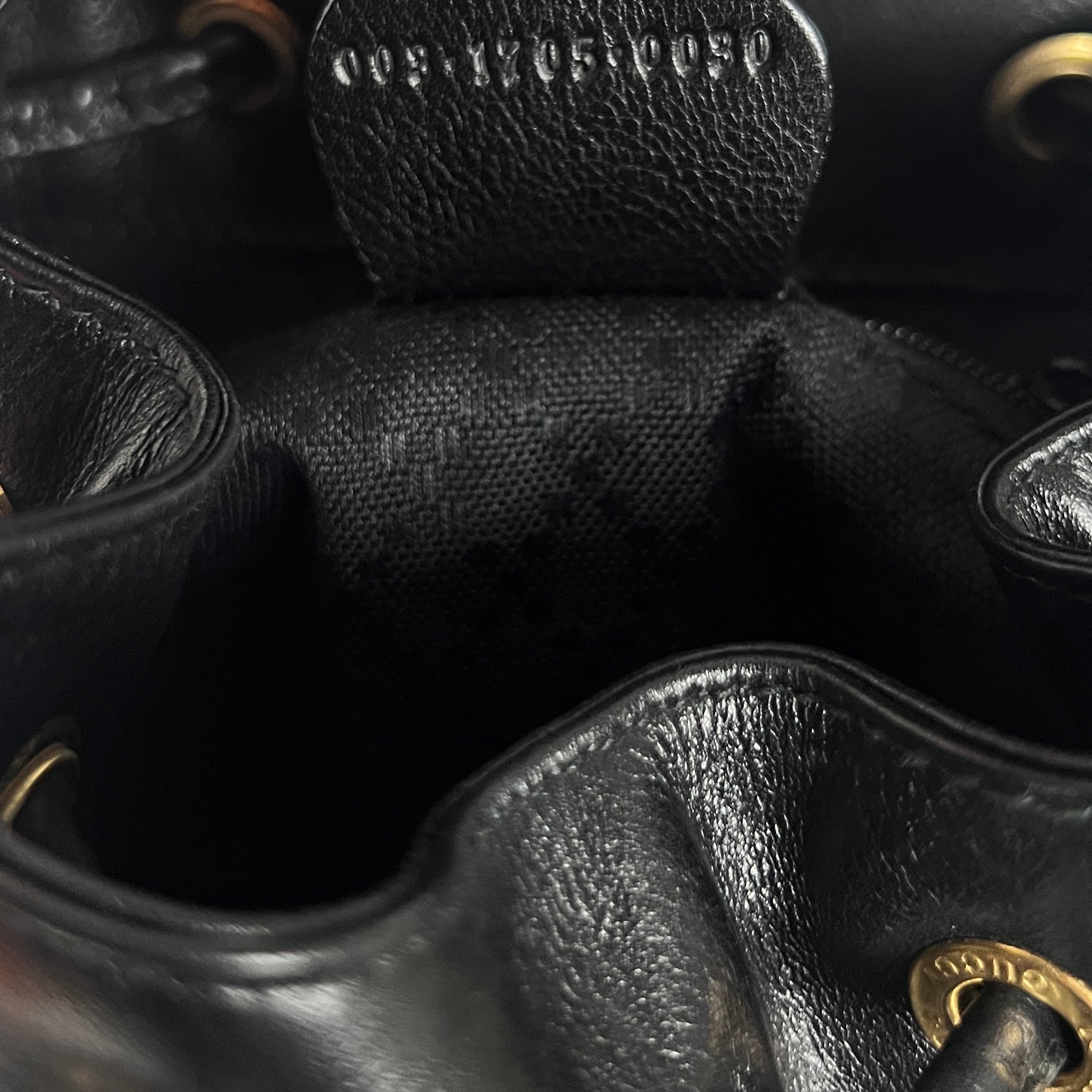 Sac à main GUCCI Bamboo Backpack cuir noir