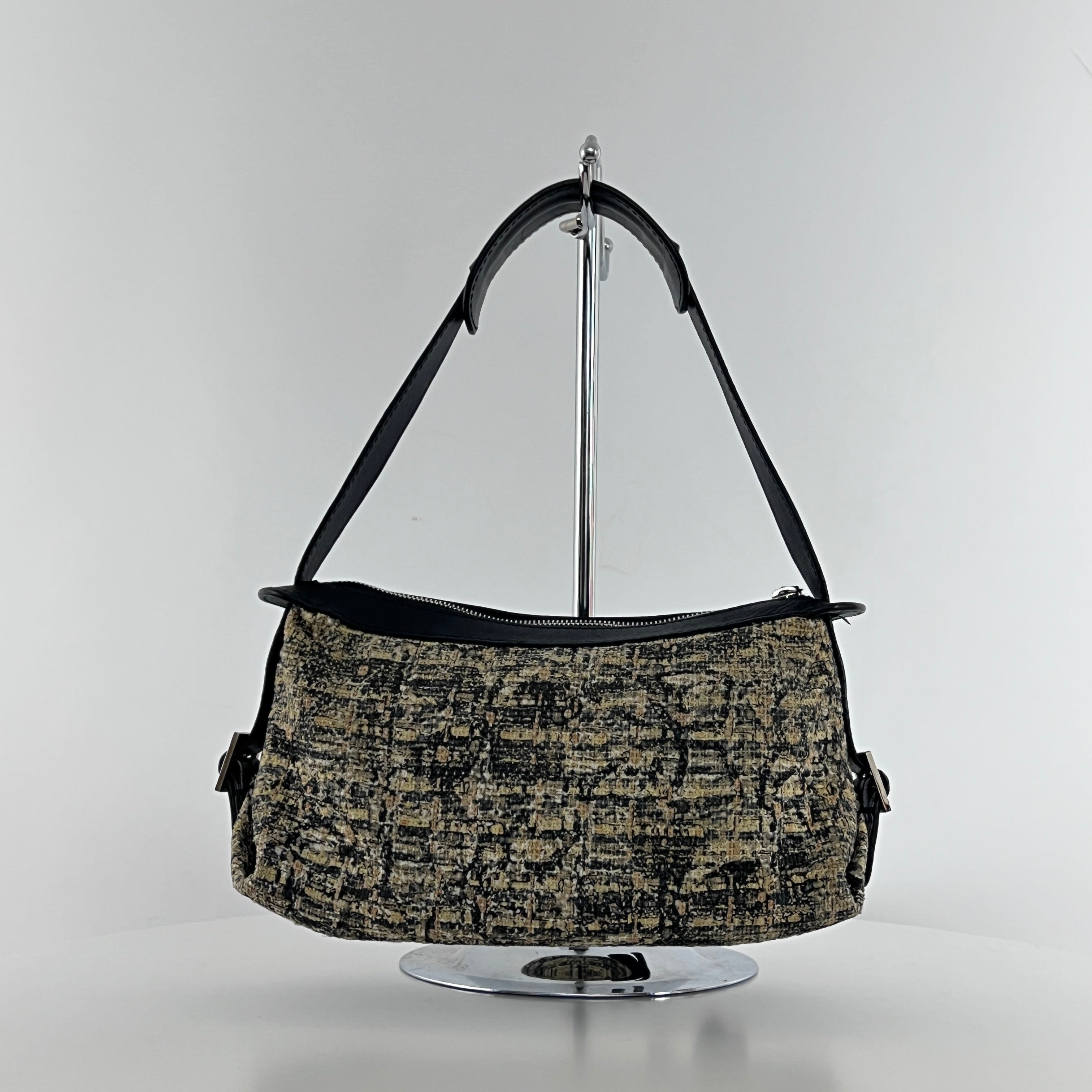 Sac à main CHANEL Hobo Tweed Small tweed et cuir noir