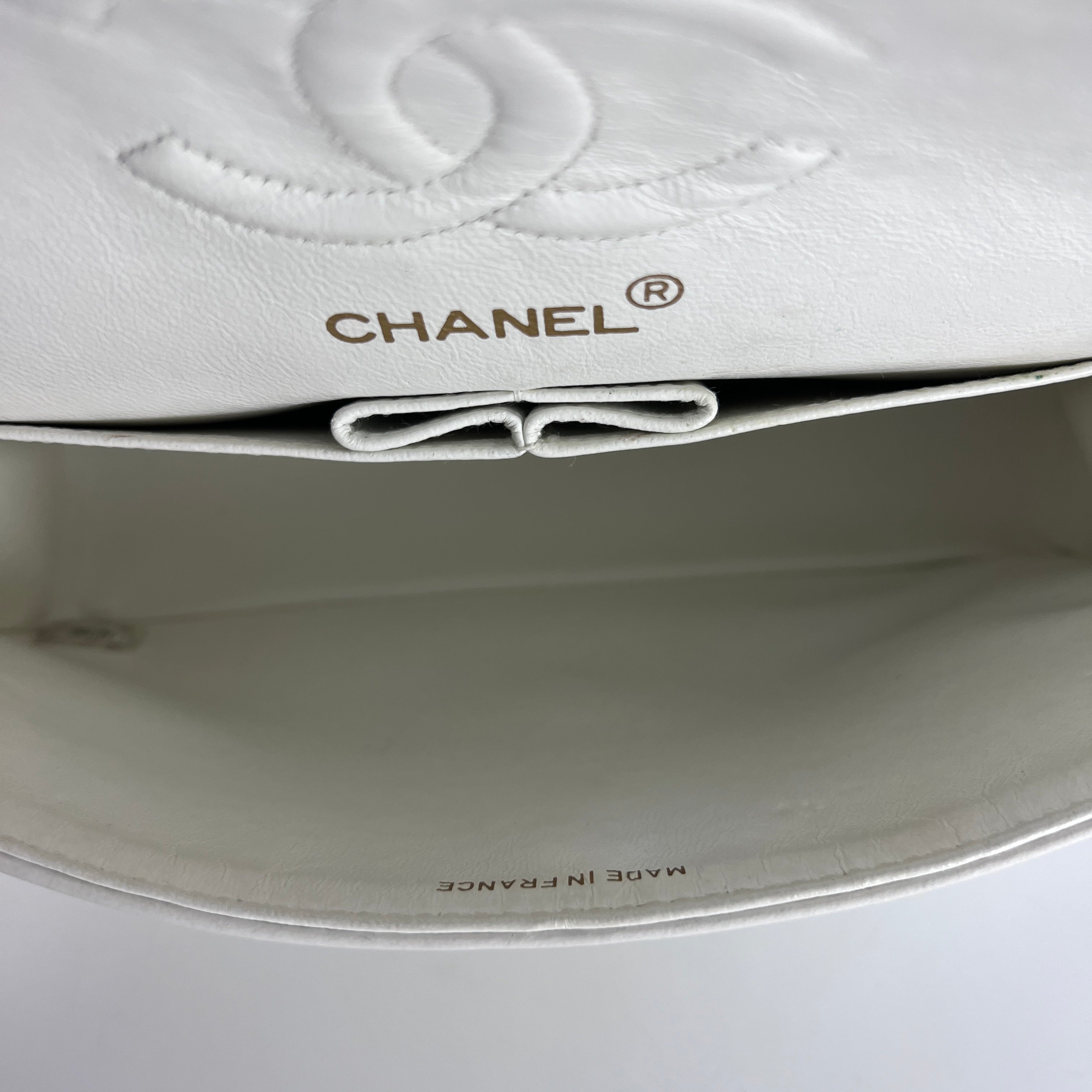 Sac à main CHANEL Timeless Classique Small Double Flap cuir d'agneau blanc
