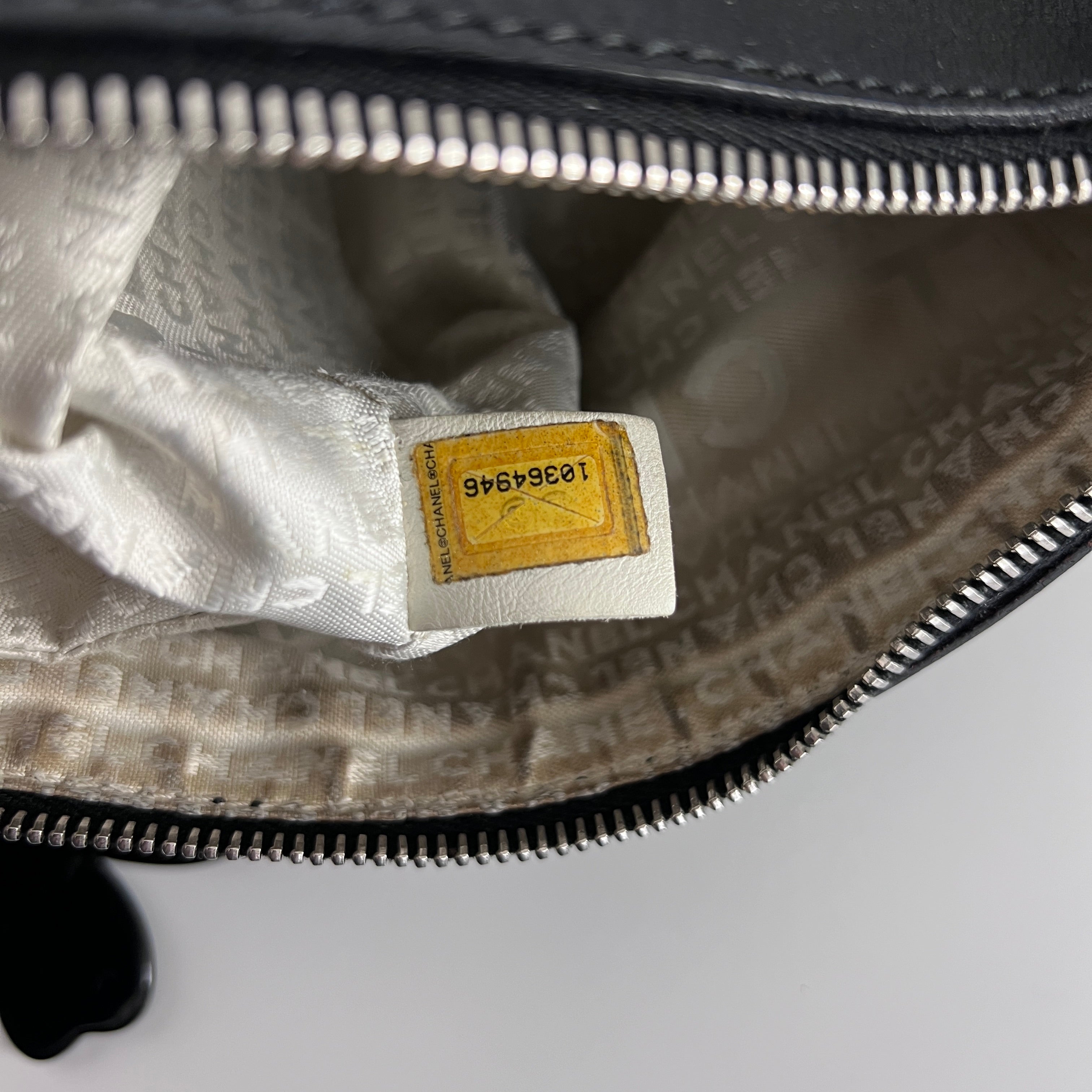 Sac à main CHANEL Hobo Tweed Small tweed et cuir noir