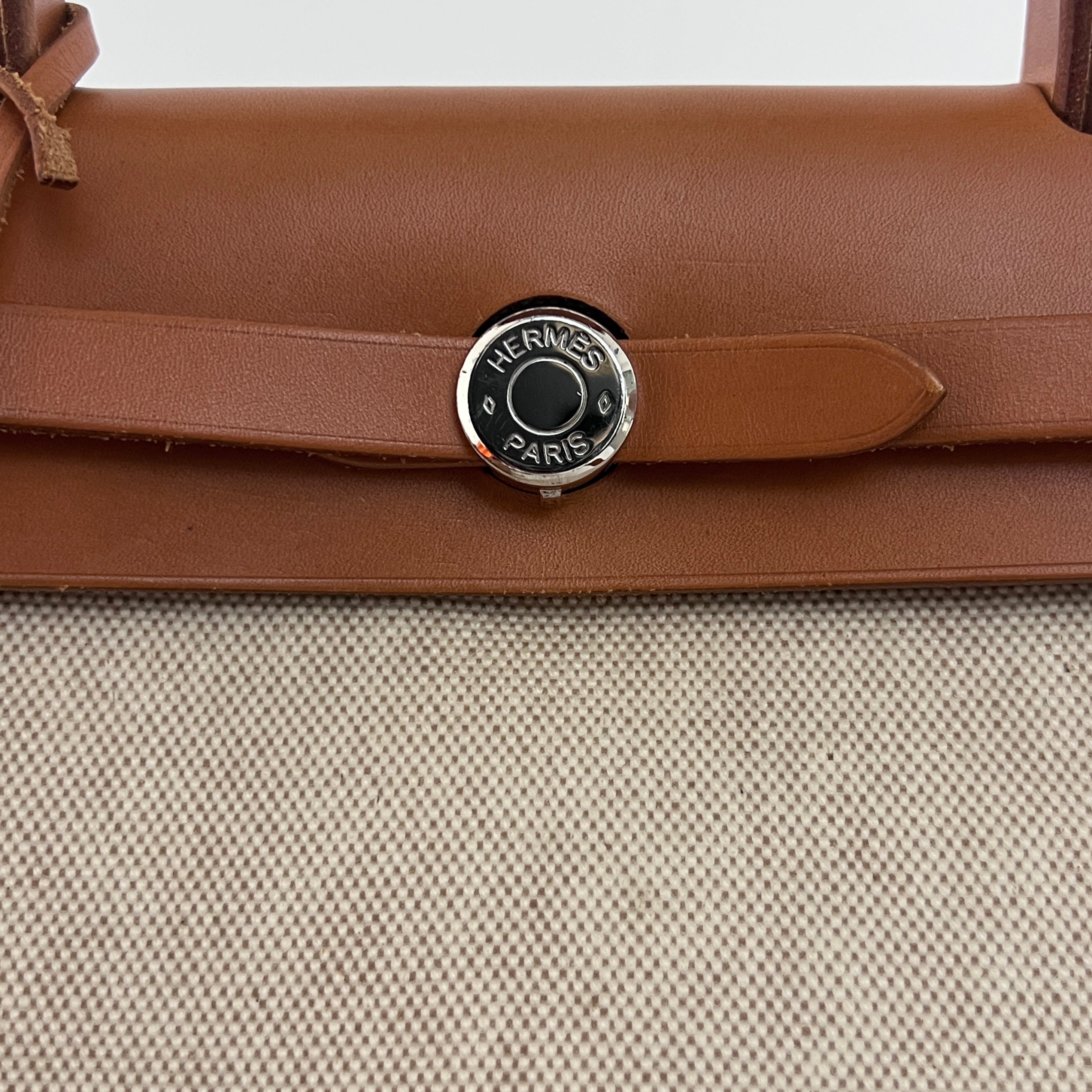 Sac à main HERMÈS Herbag 31 toile et cuir marron