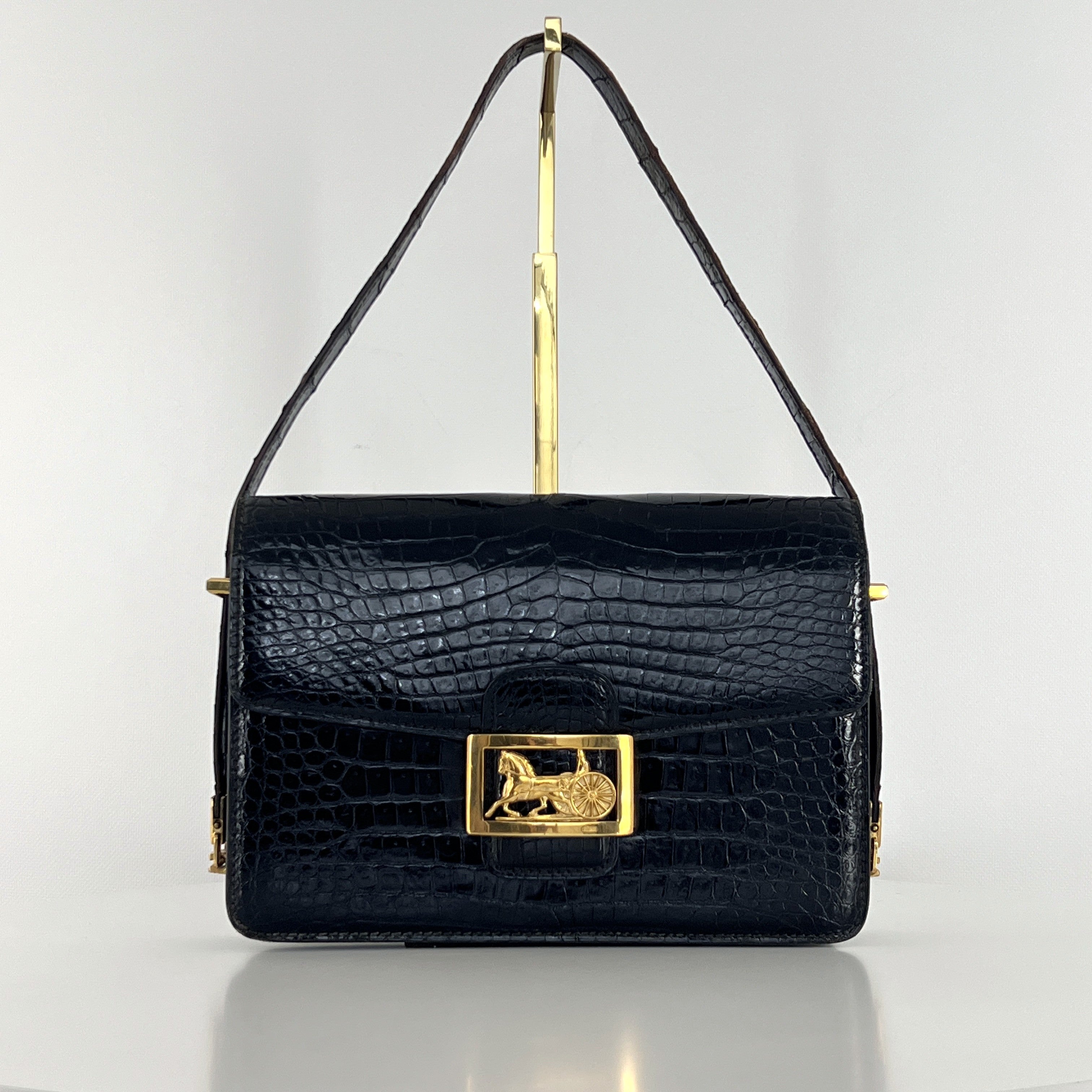 Sac à main CELINE Triomphe crocodile noir