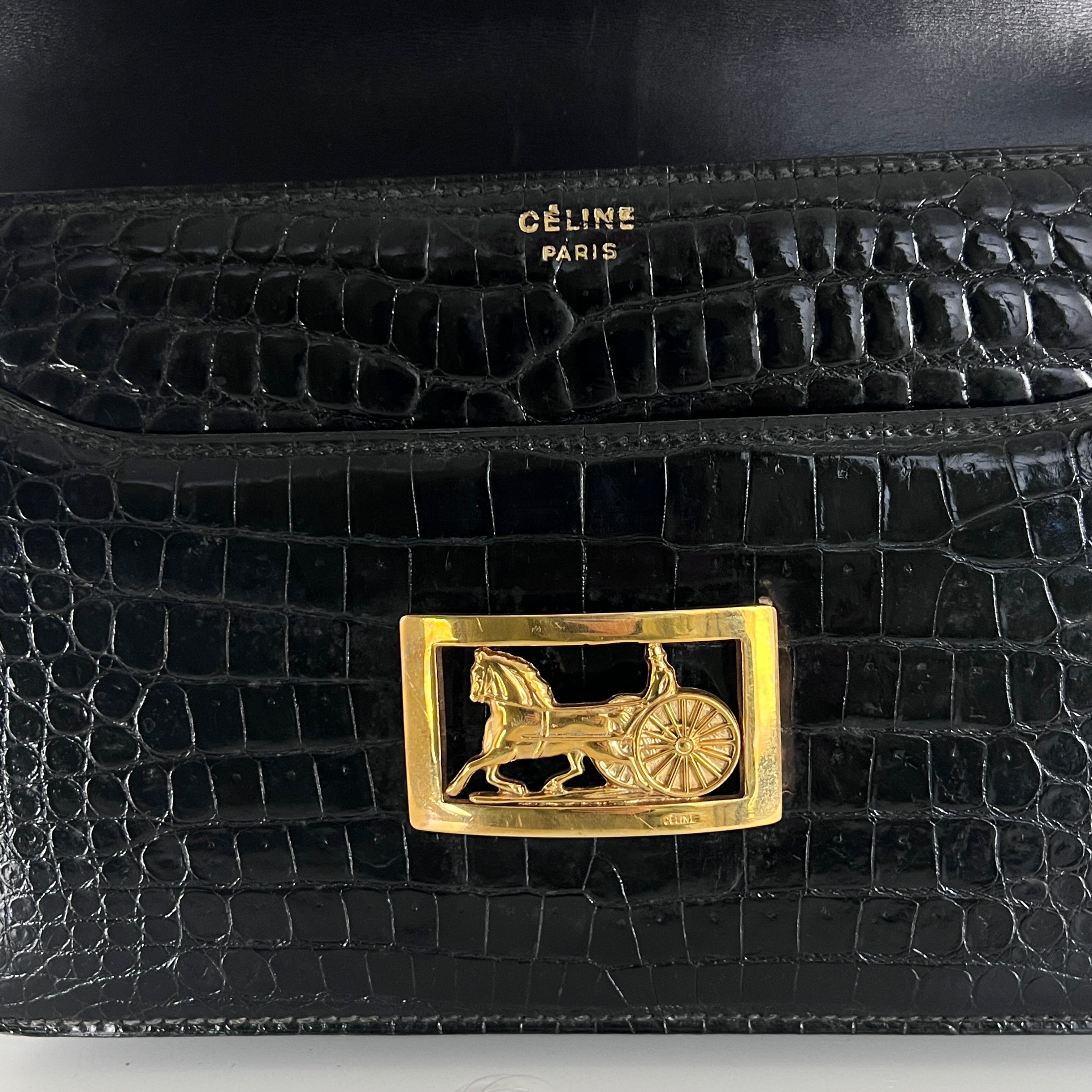 Sac à main CELINE Triomphe crocodile noir
