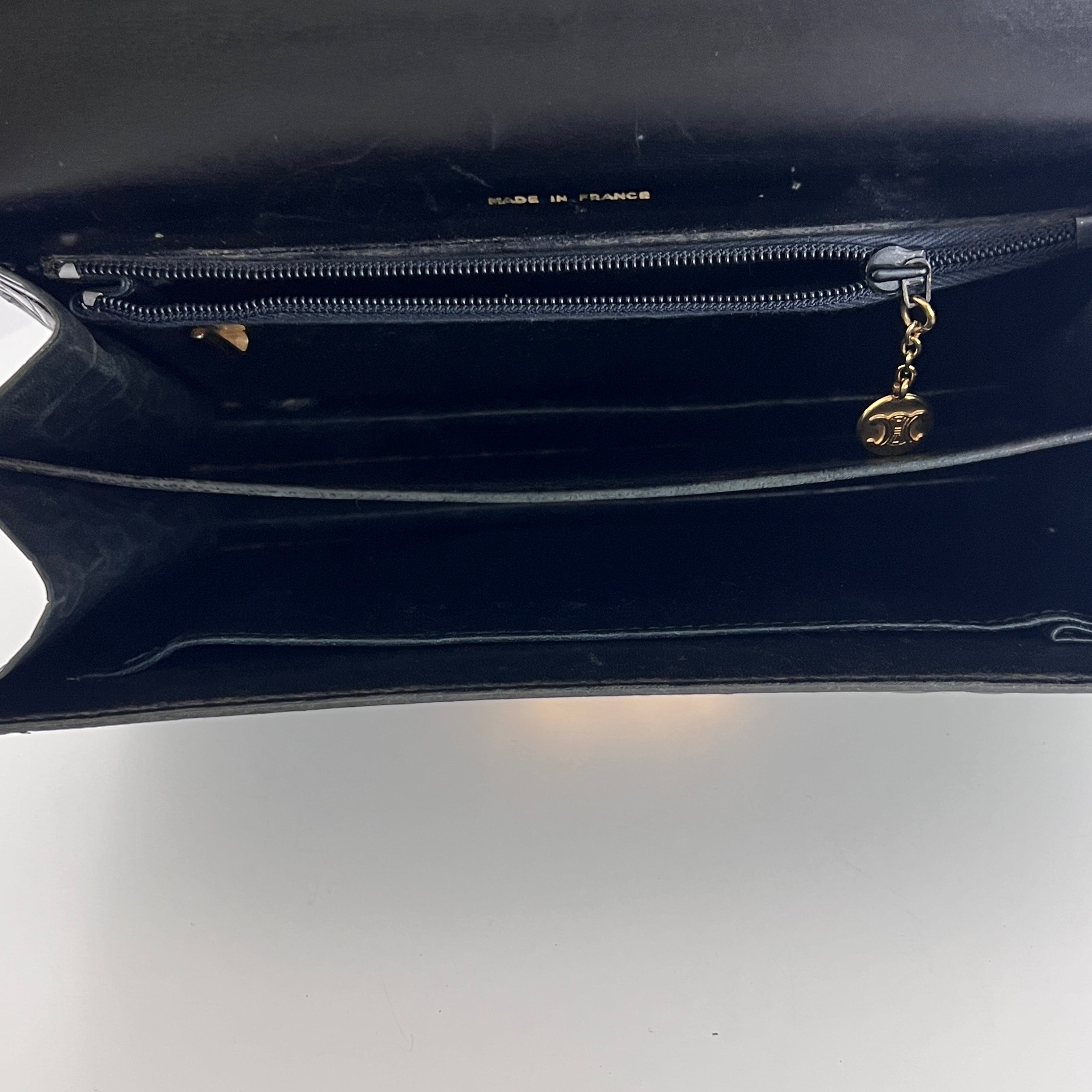 Sac à main CELINE Triomphe crocodile noir