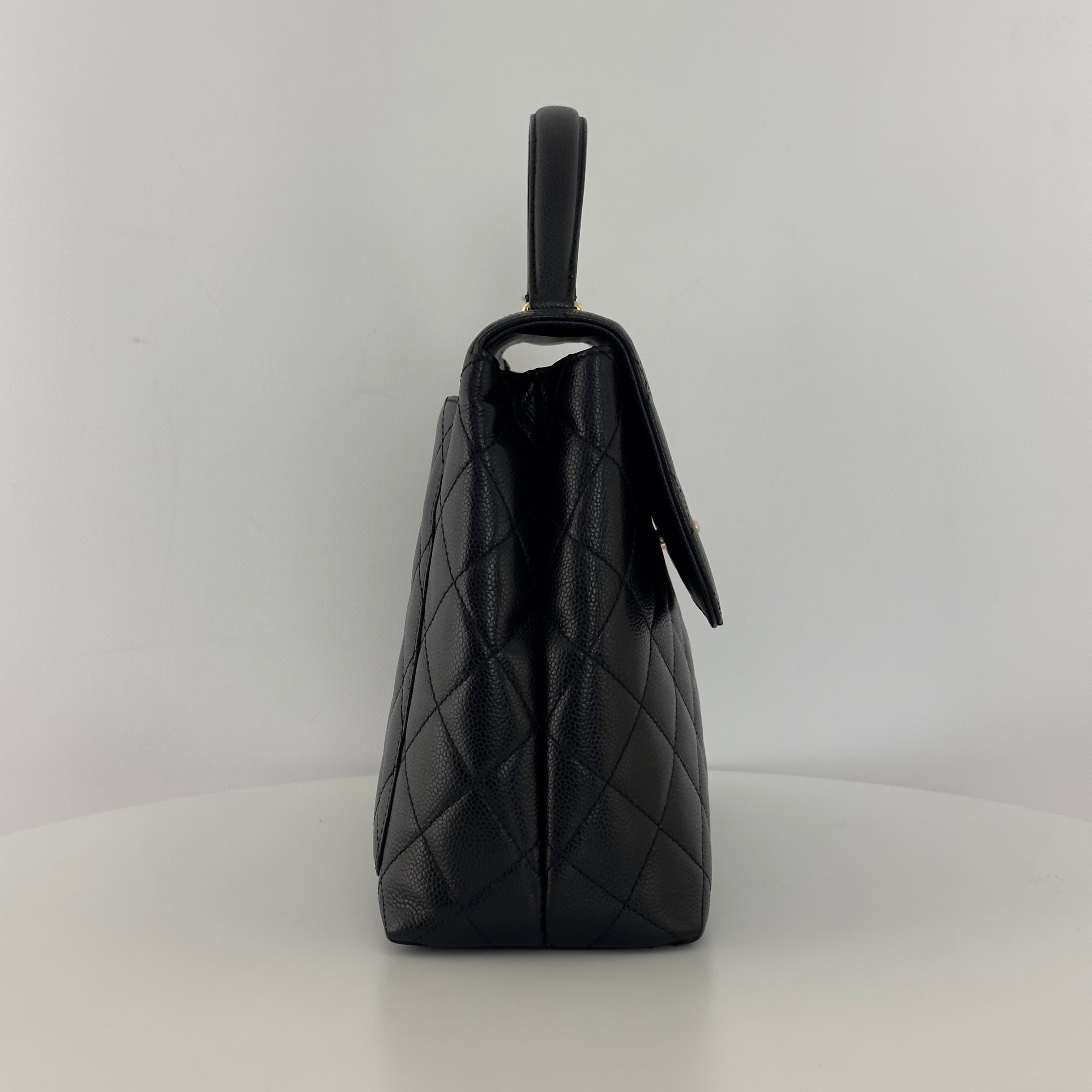 Sac à main CHANEL Coco Handle cuir caviar noir