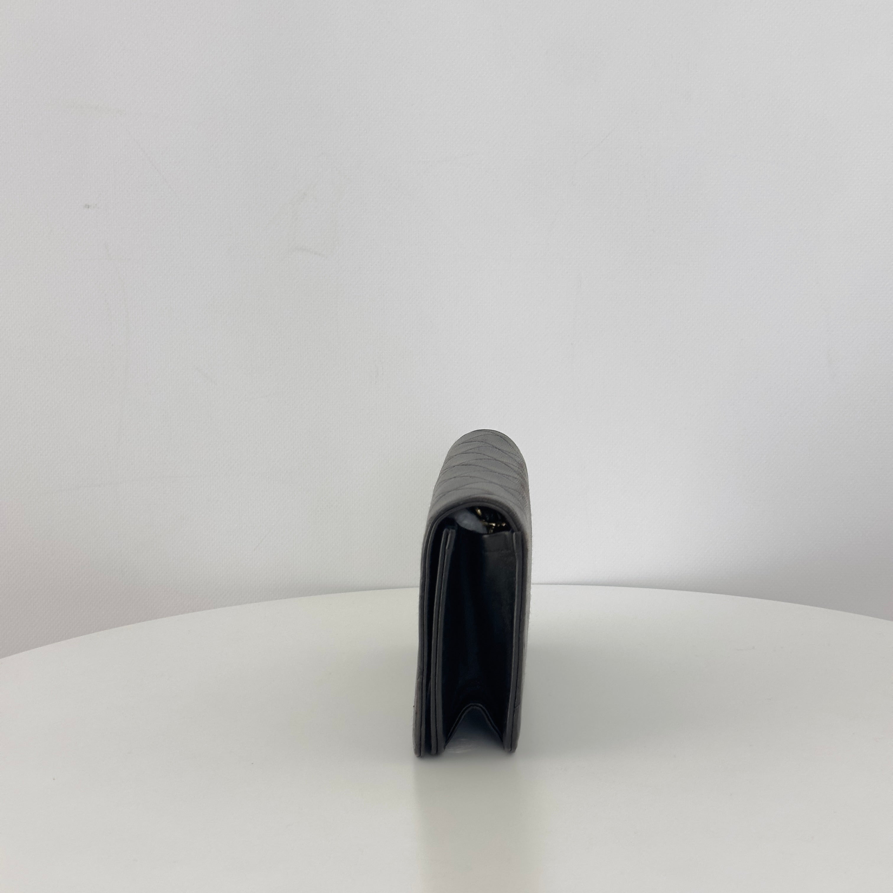 Sac à main CHANEL Timeless WOC Mini cuir d'agneau noir