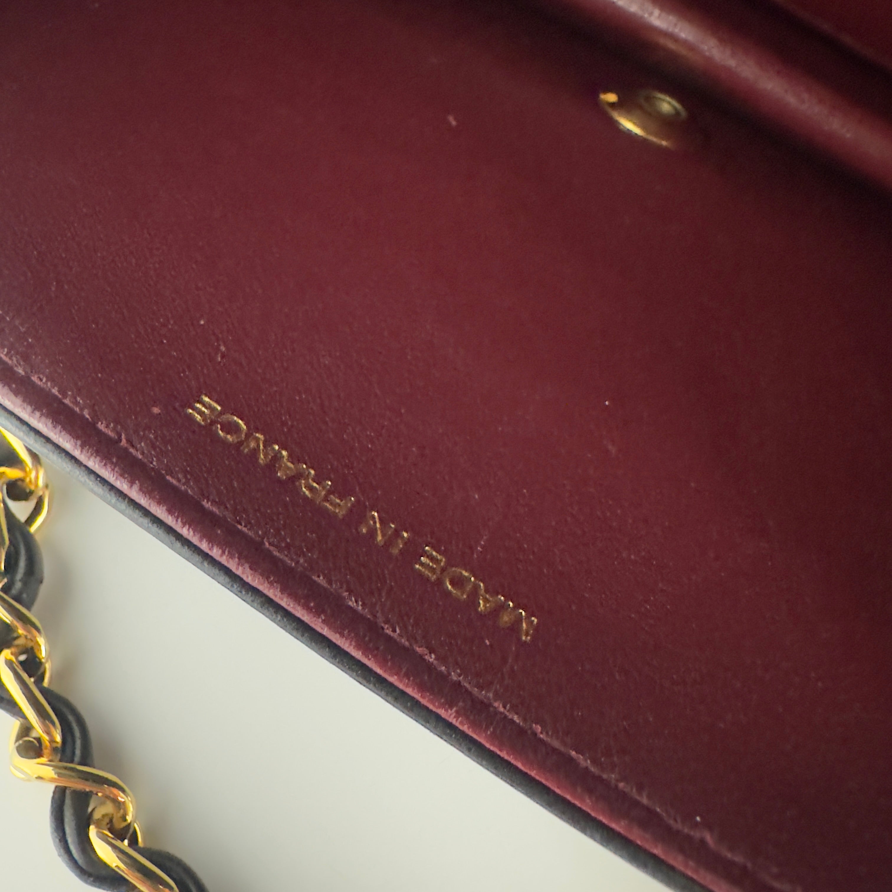 Sac à main CHANEL Timeless WOC Mini cuir d'agneau noir