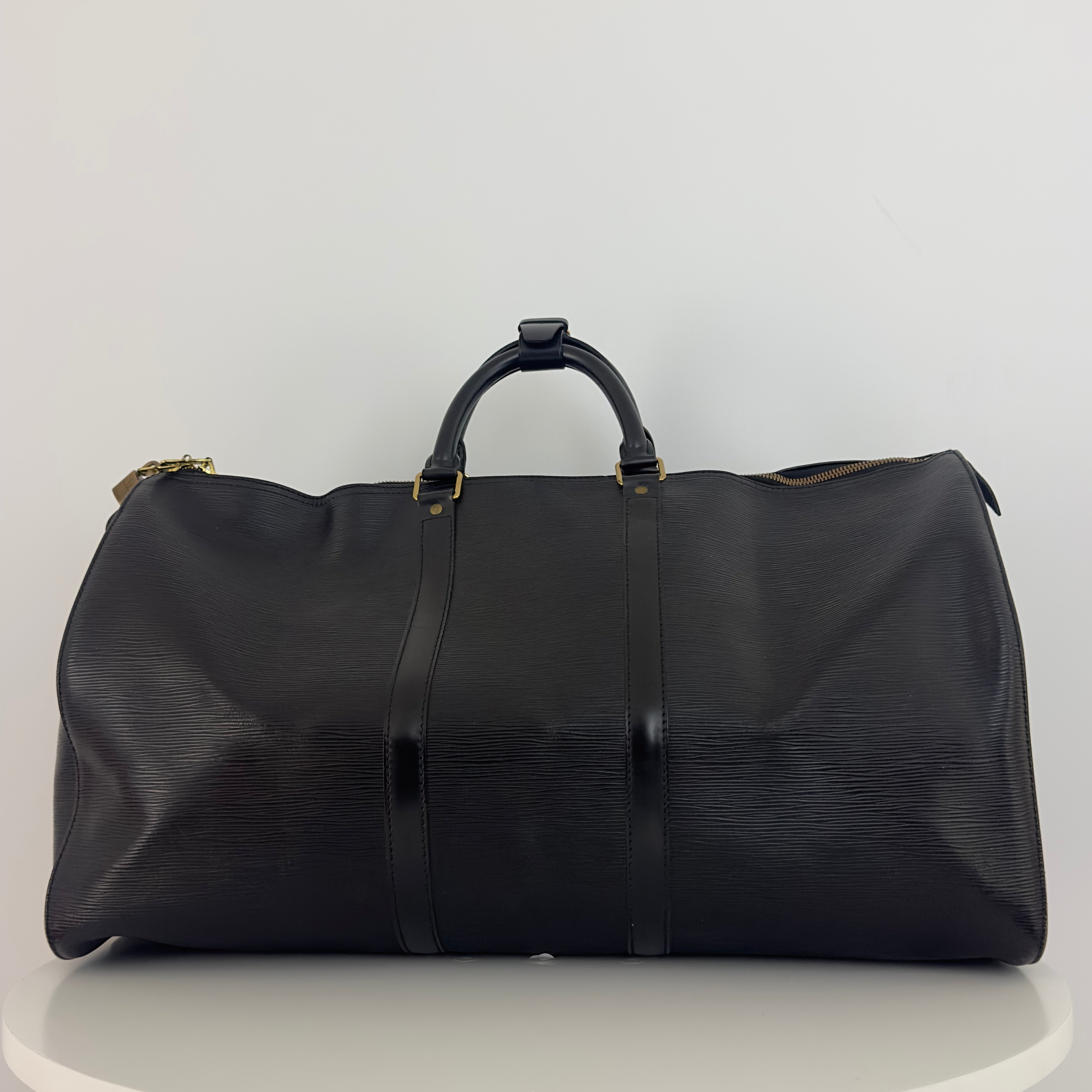 Sac à main LOUIS VUITTON Keepall 55 cuir épi noir