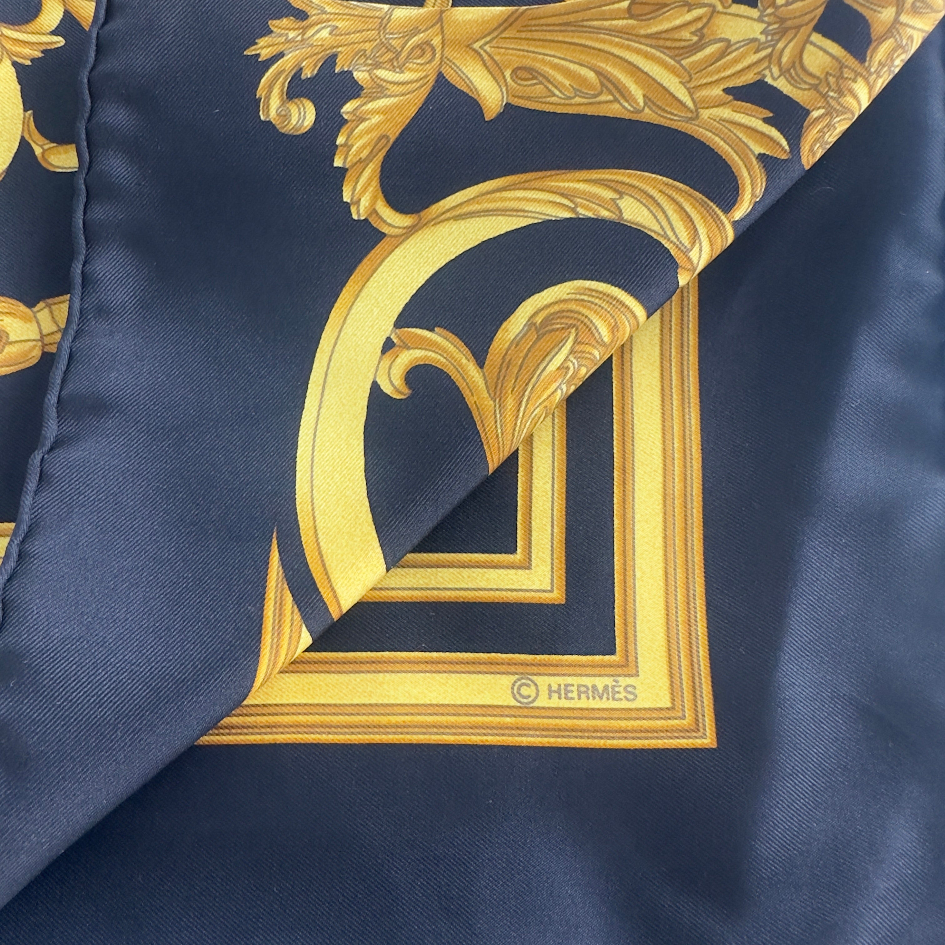 Carré HERMÈS Les Tuileries