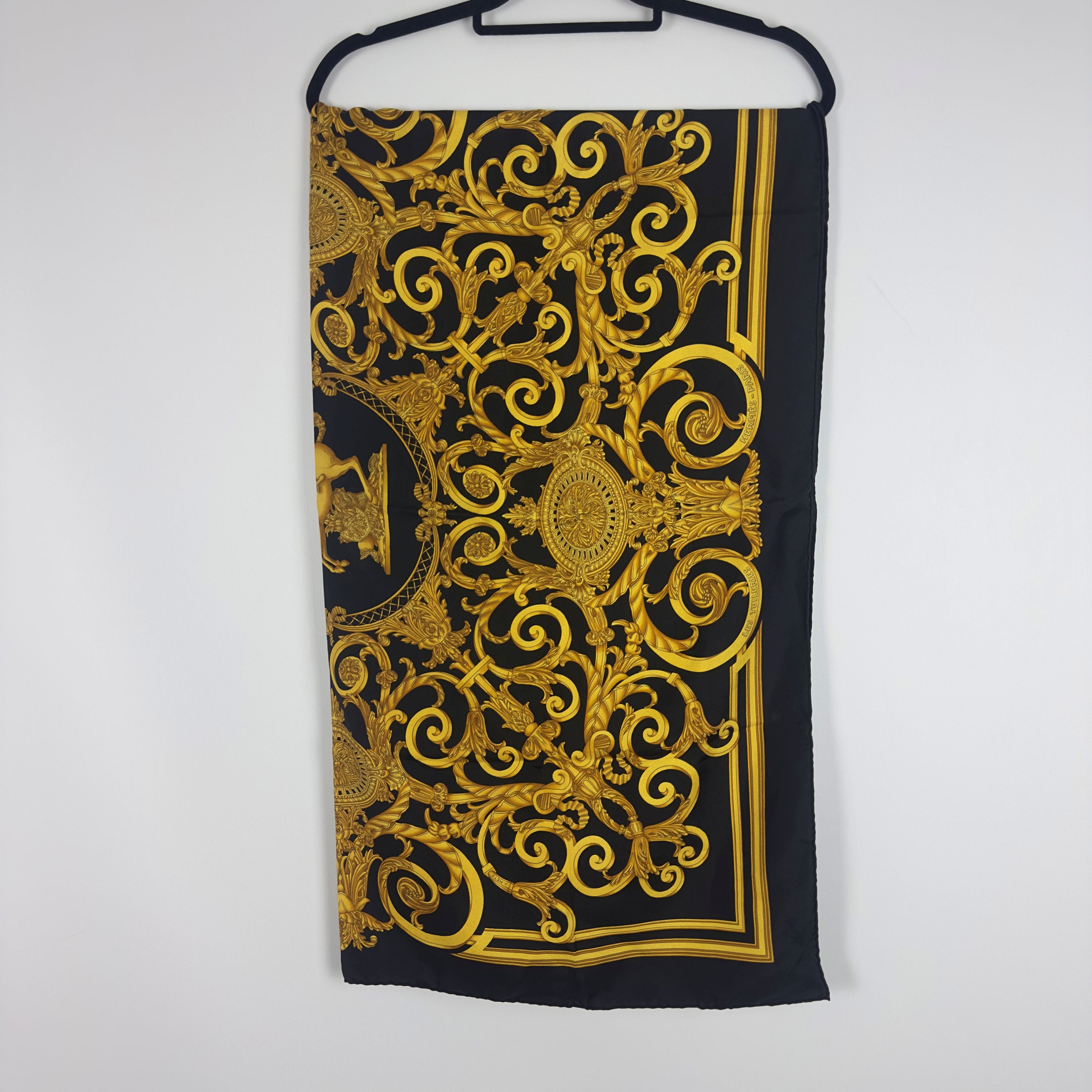 Carré HERMÈS Les Tuileries