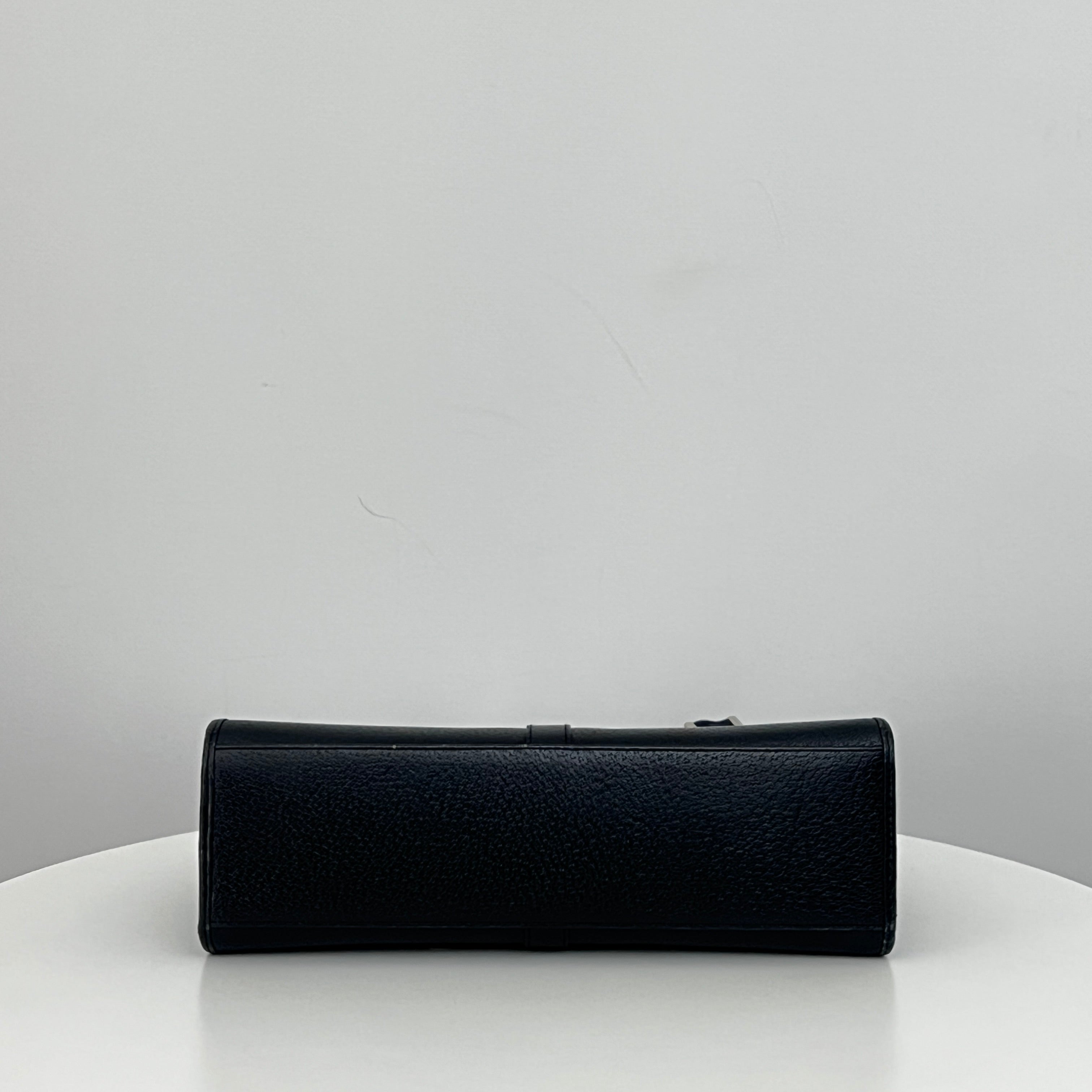 GUCCI Jackie black grained leather bag