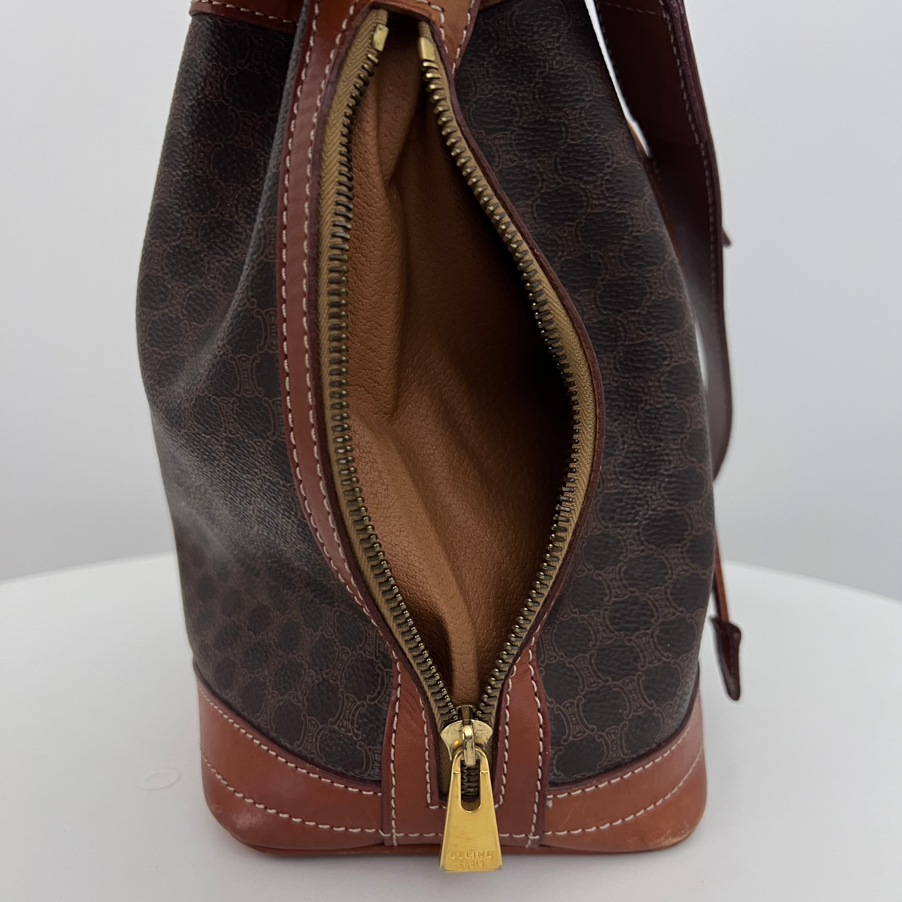 CELINE Small Bucket Shoulder Bag in Brown Canvas and Leather