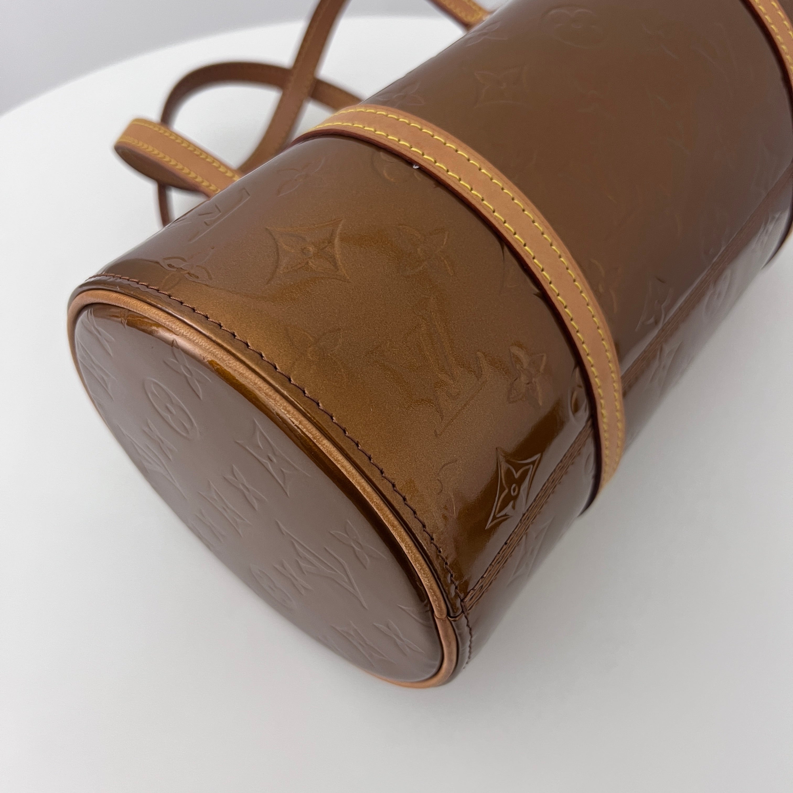 Sac LOUIS VUITTON Bedford cuir verni marron gold
