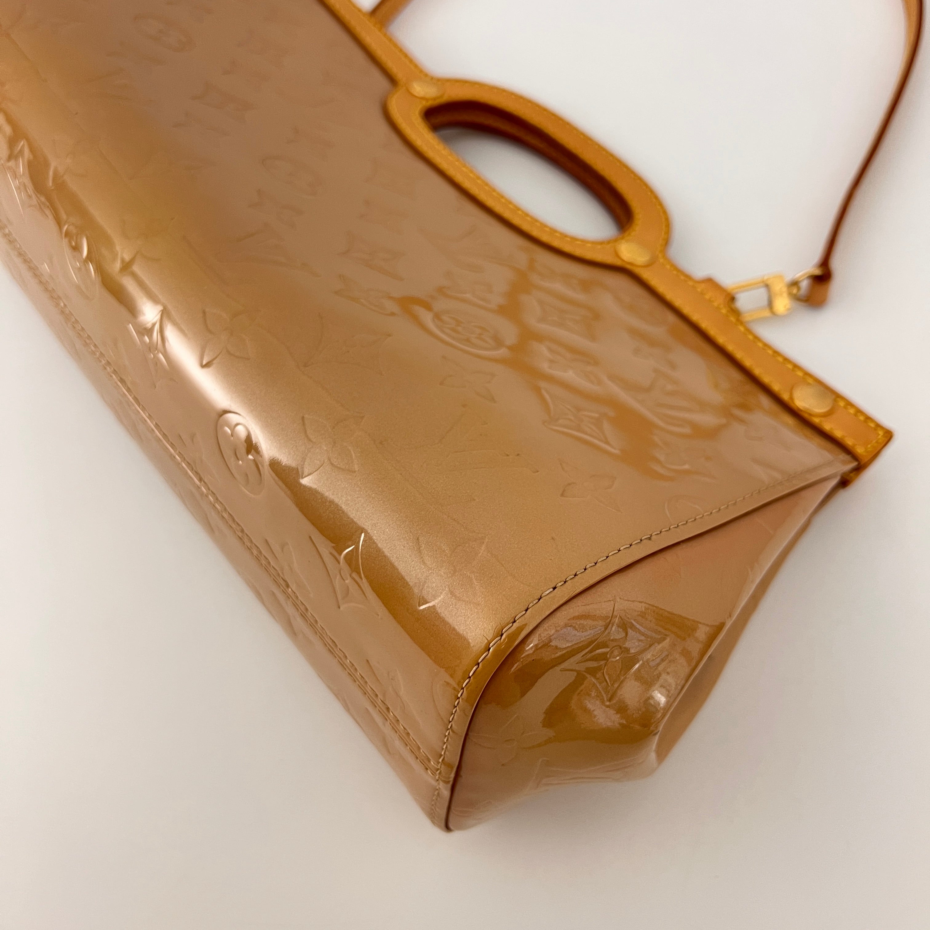 Sac LOUIS VUITTON Roxbury cuir verni marron noisette