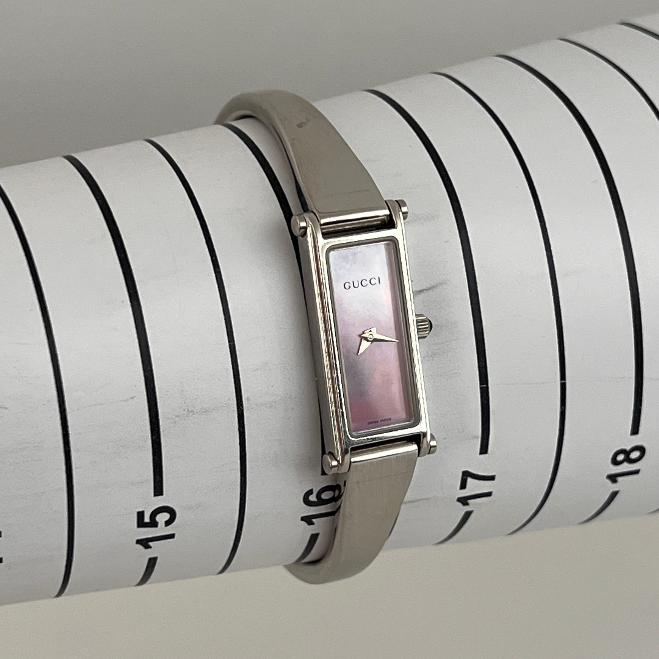 GUCCI 1500 L Silver Steel Watch