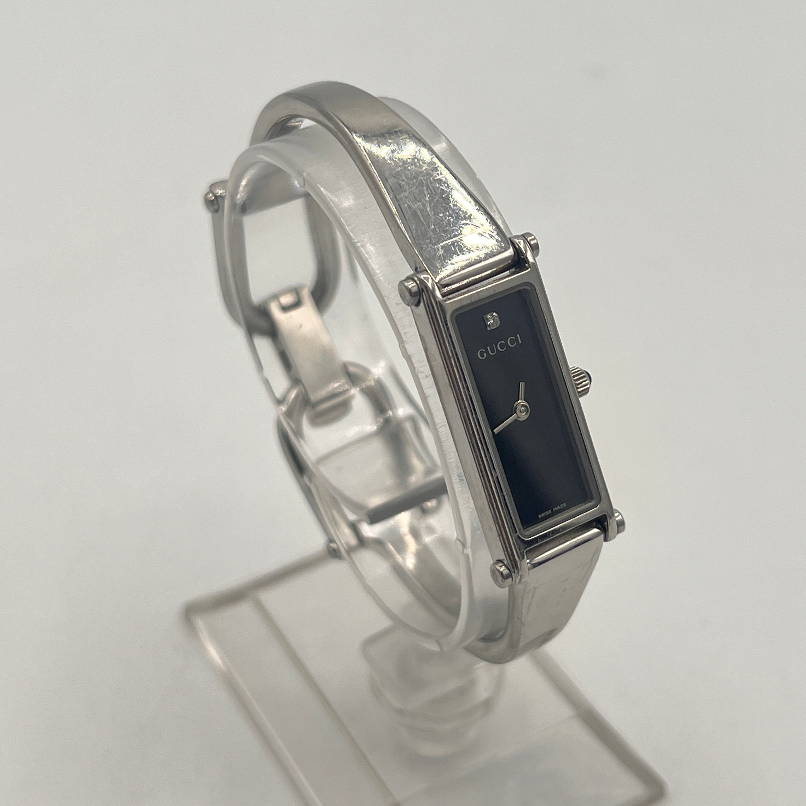 GUCCI 1500 L silver steel watch