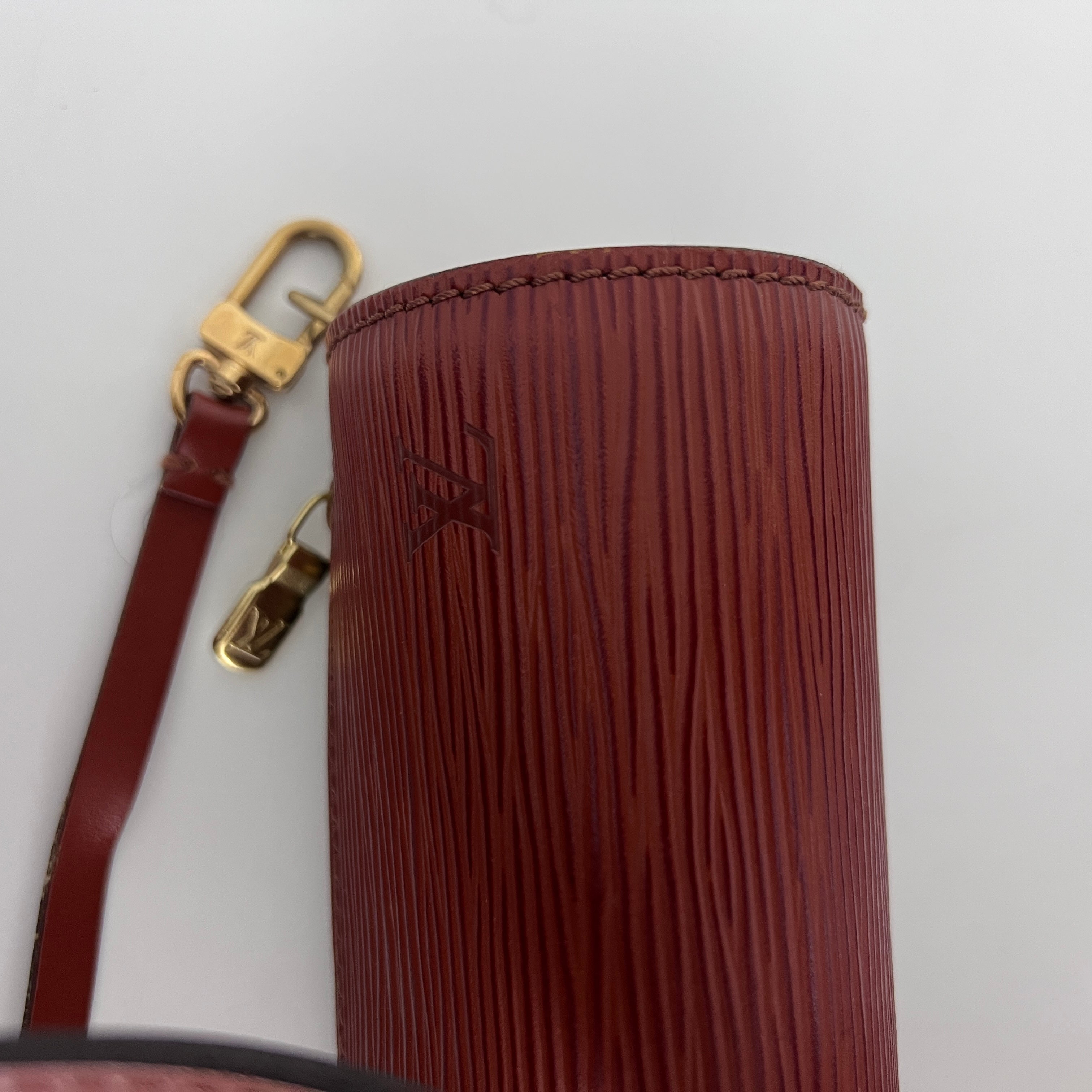 Sac LOUIS VUITTON Soufflot cuir épi marron vintage 1996