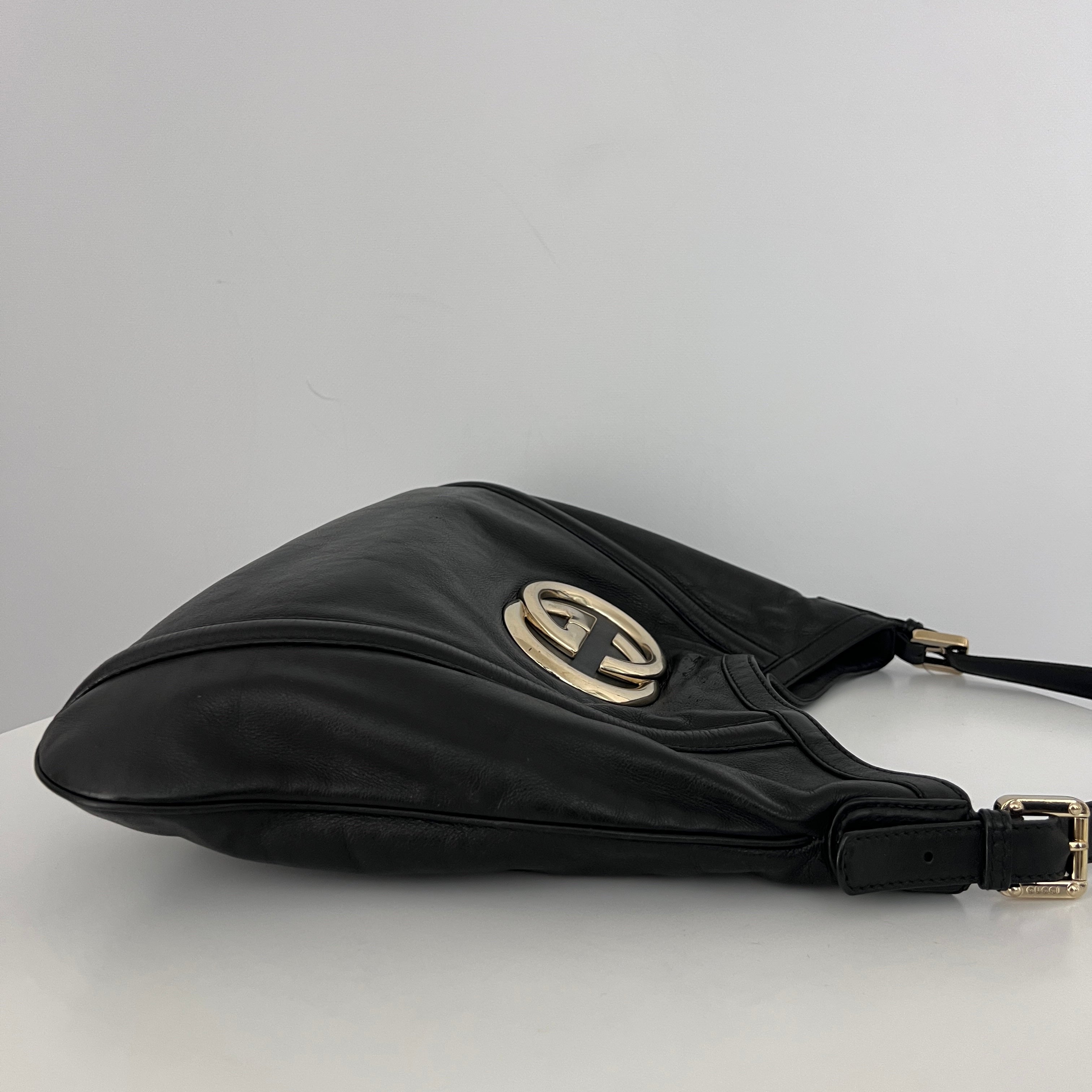 Sac GUCCI Interlocking G Britt cuir lisse noir