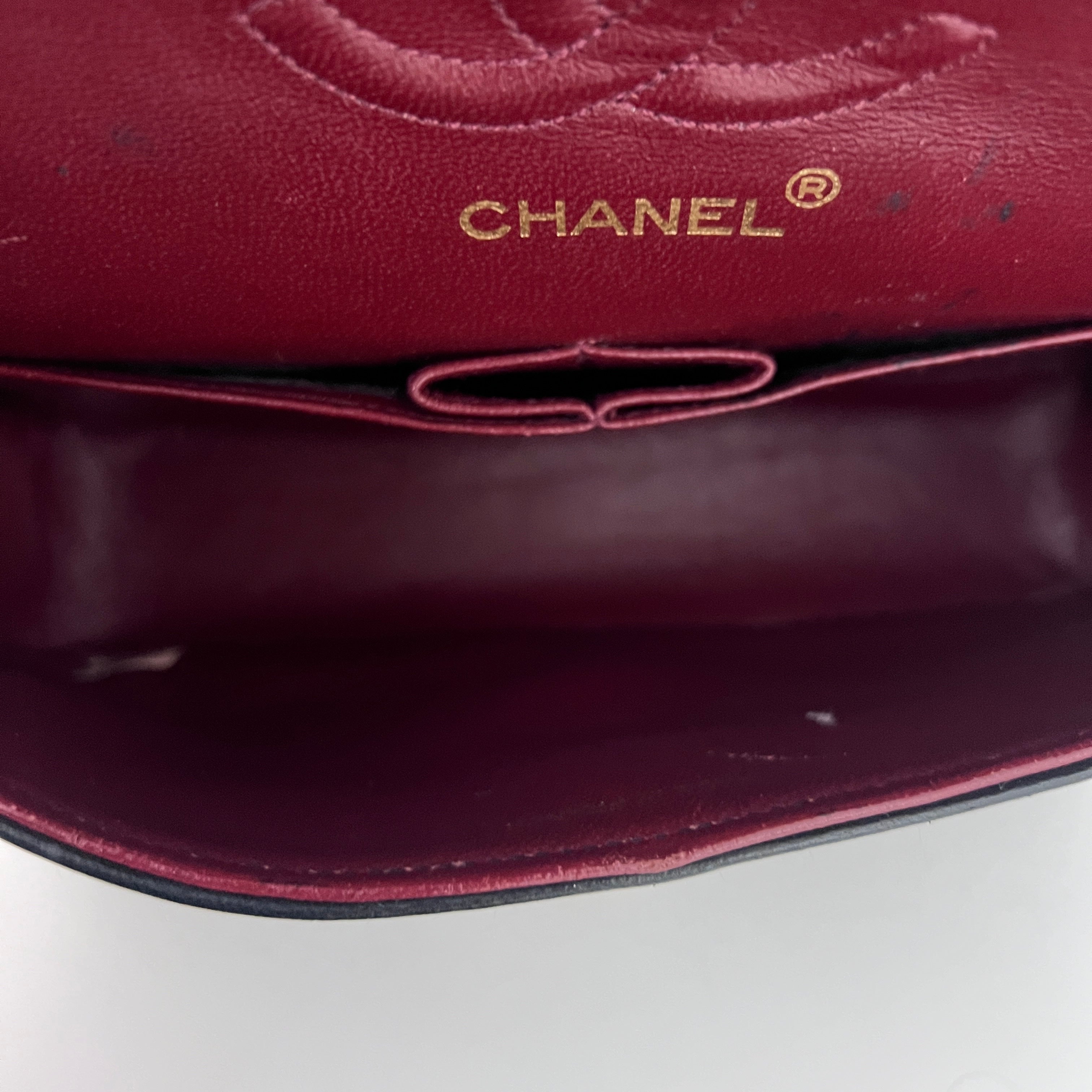 Sac à bandoulière CHANEL Classique Small cuir d'agneau noir vintage 1986-1988
