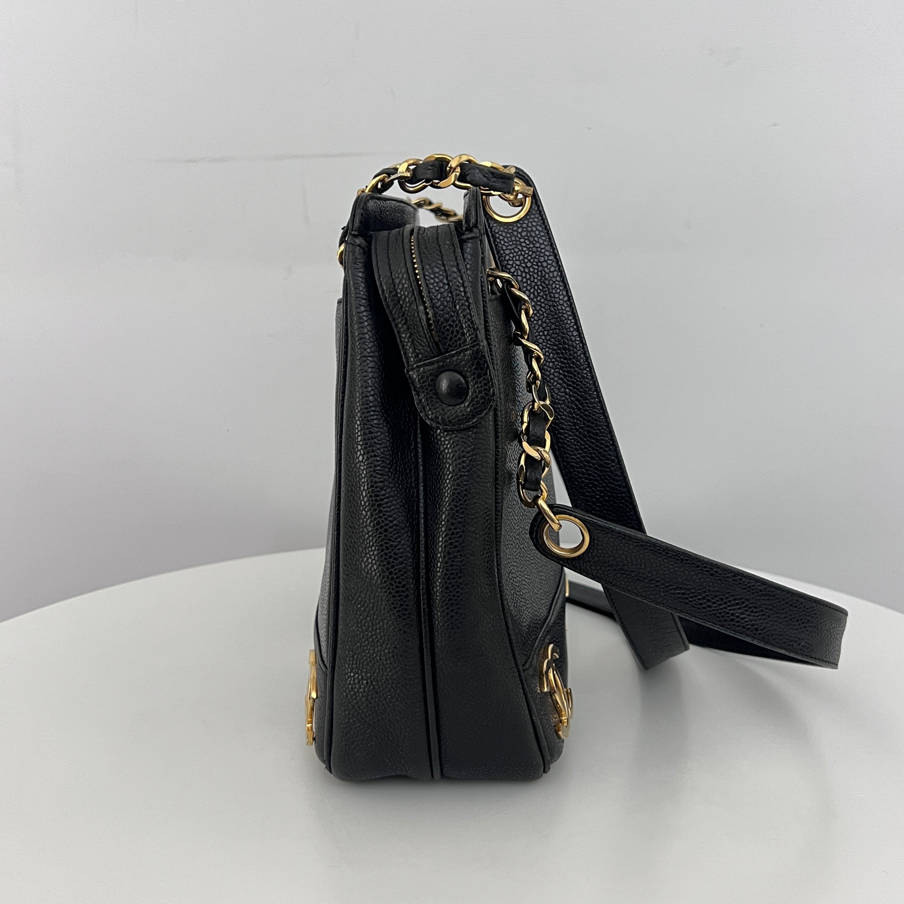 Sac CHANEL Triple Coco cuir caviar noir vintage 1991-1994