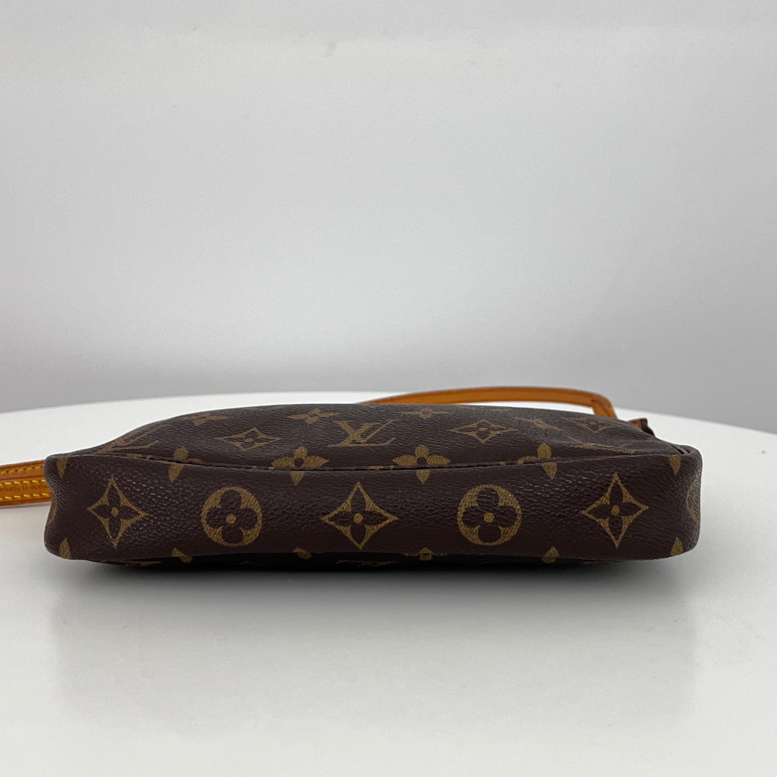 Sac à bandoulière LOUIS VUITTON Pochette Accessoires toile marron vintage 1999