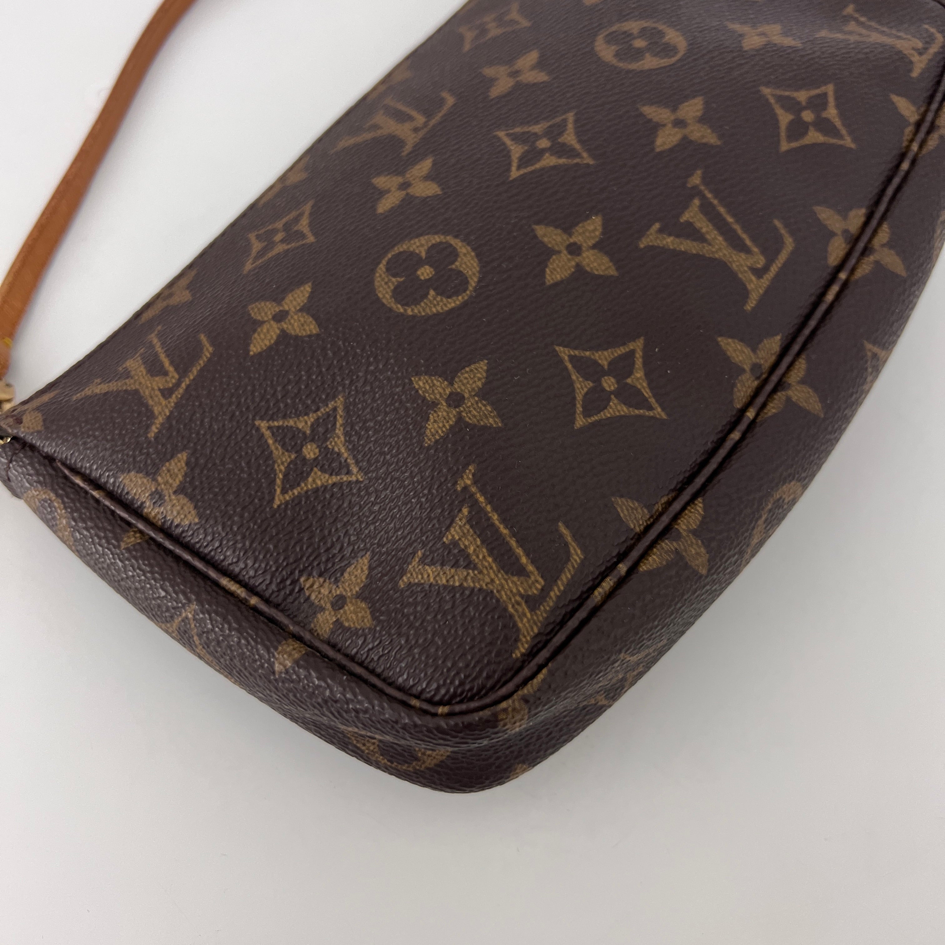 Sac à bandoulière LOUIS VUITTON Pochette Accessoires toile marron vintage 1999