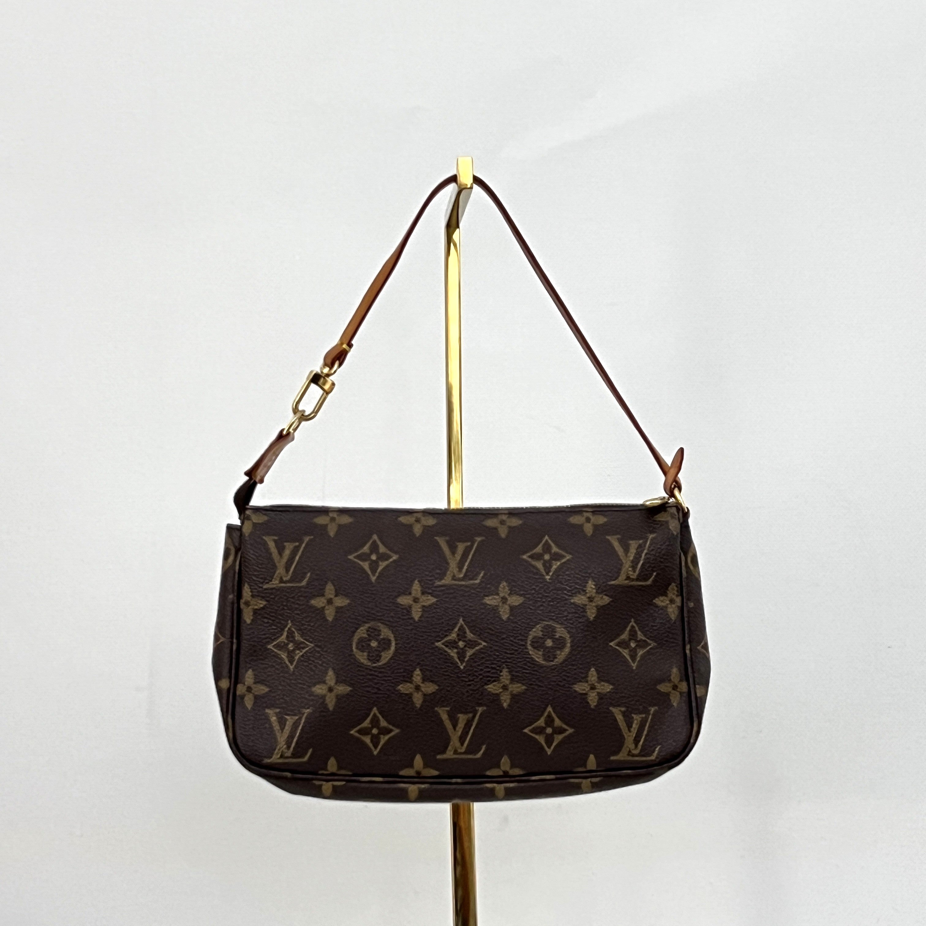 Sac à bandoulière LOUIS VUITTON Pochette Accessoires toile marron vintage 2002