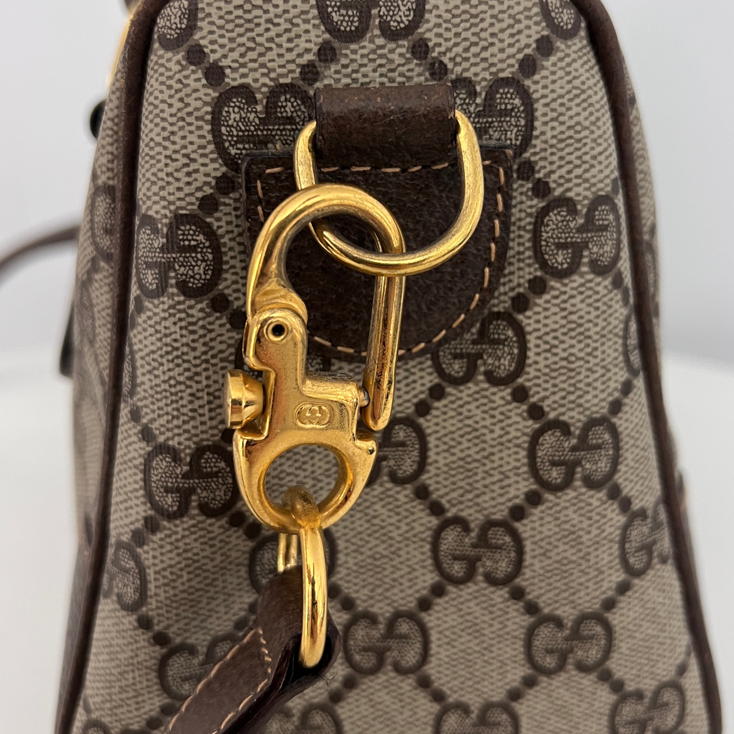 Sac à bandoulière GUCCI Boston GG toile et cuir marron