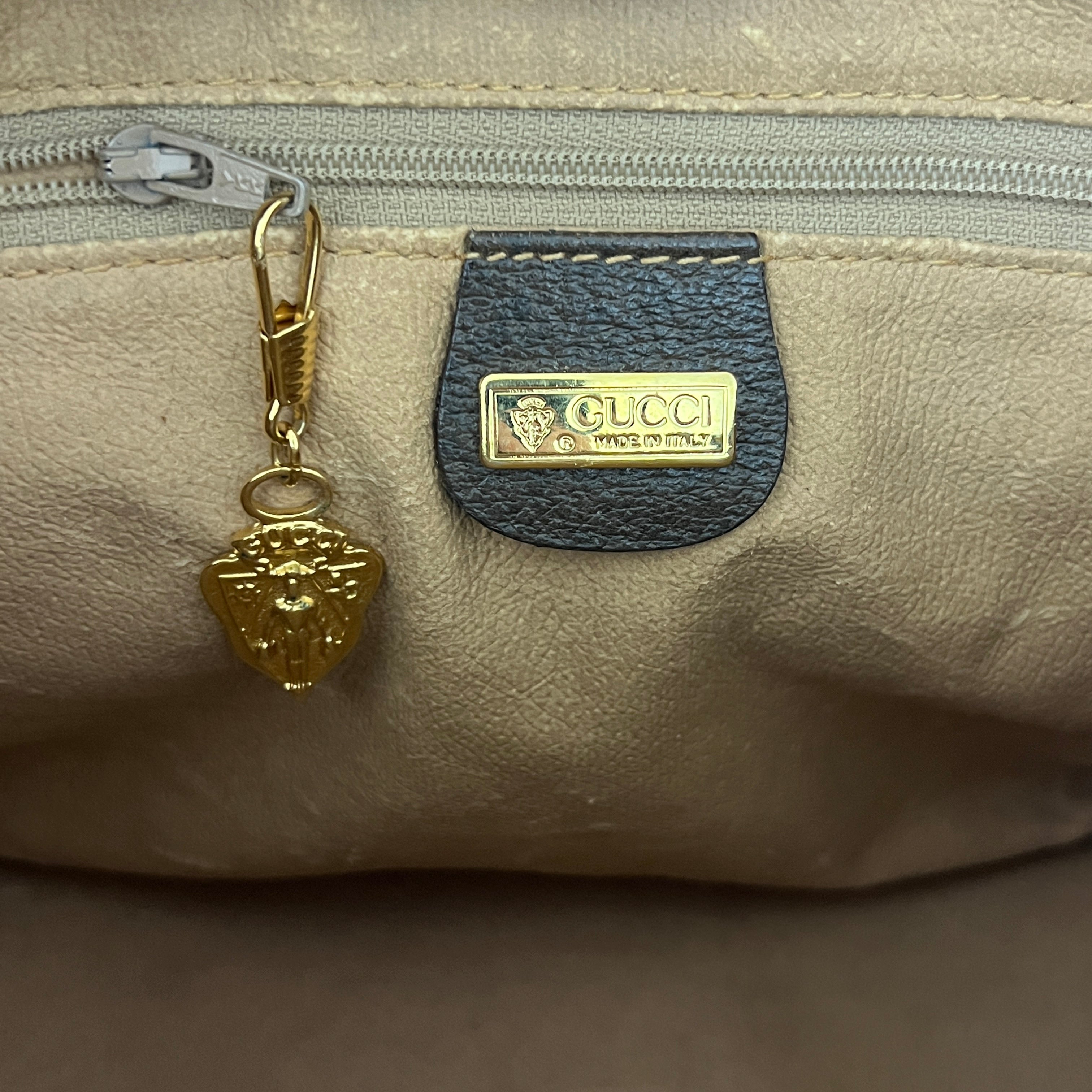 Sac à bandoulière GUCCI Boston GG toile et cuir marron