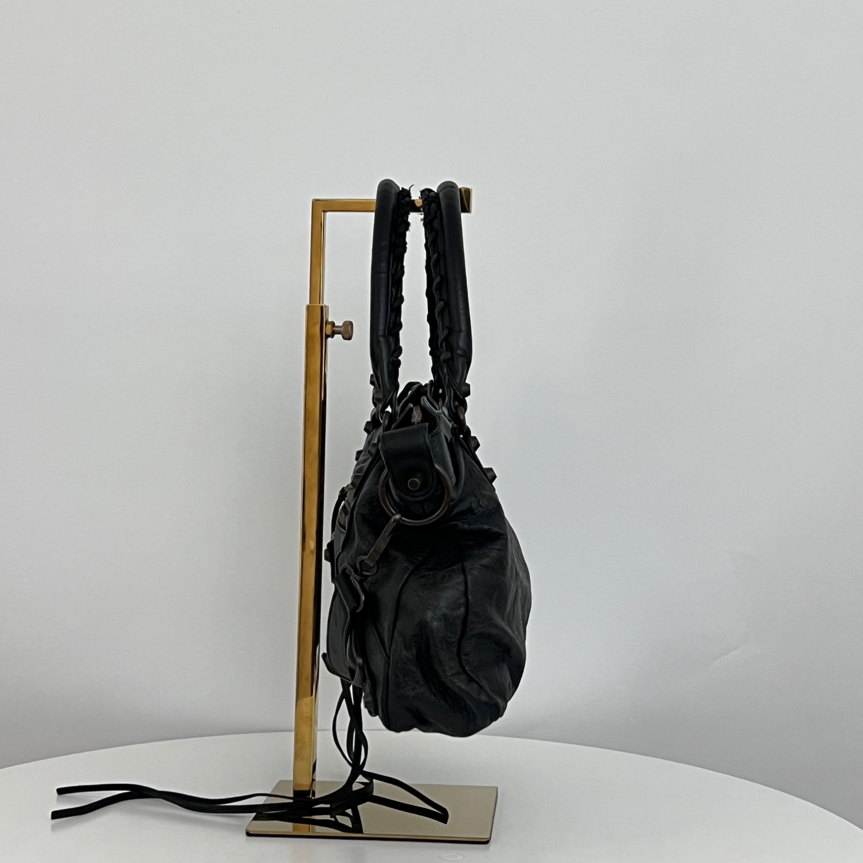 Sac BALENCIAGA The First cuir lisse noir