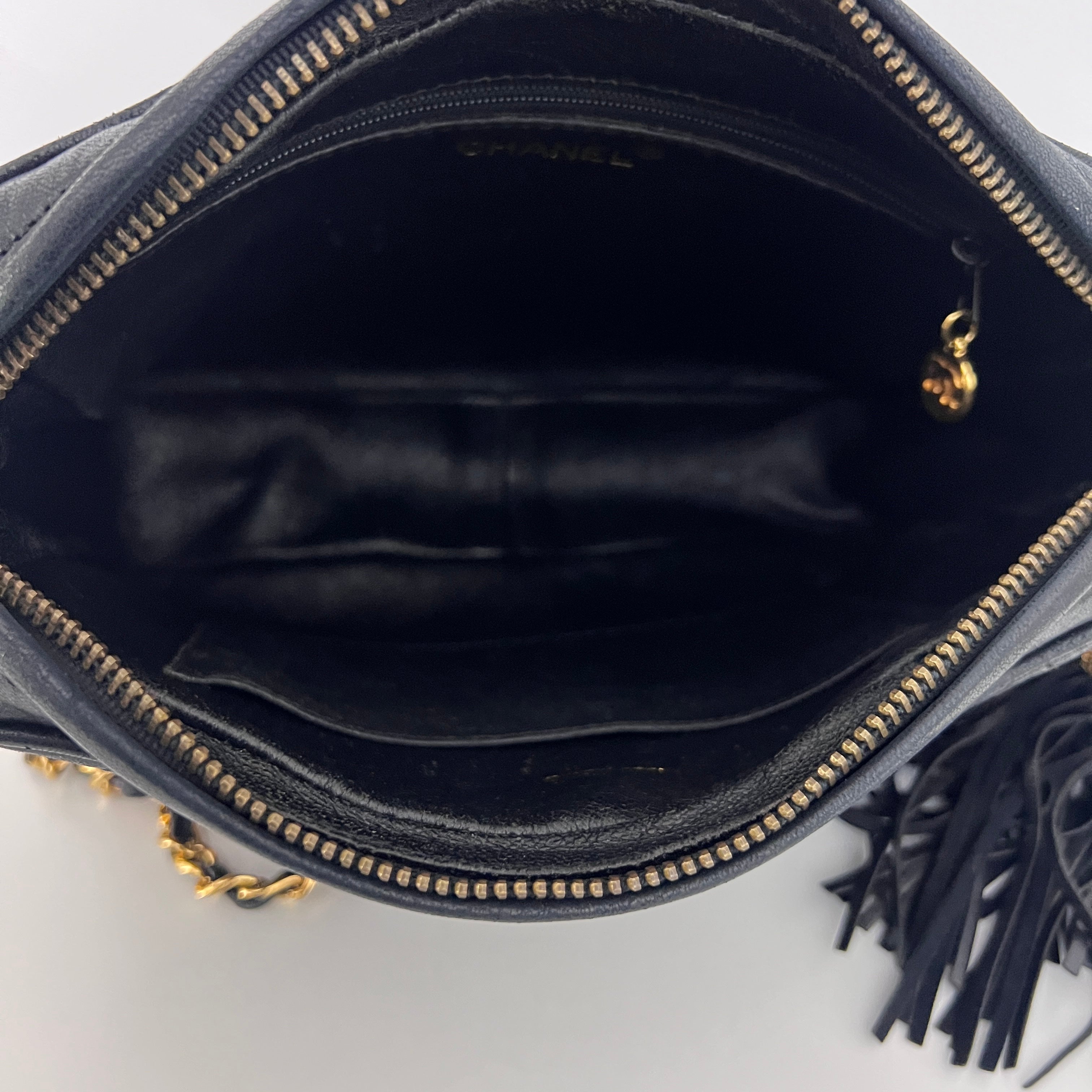 Sac à bandoulière CHANEL Camera Bag cuir d'agneau noir vintage 1991-1994