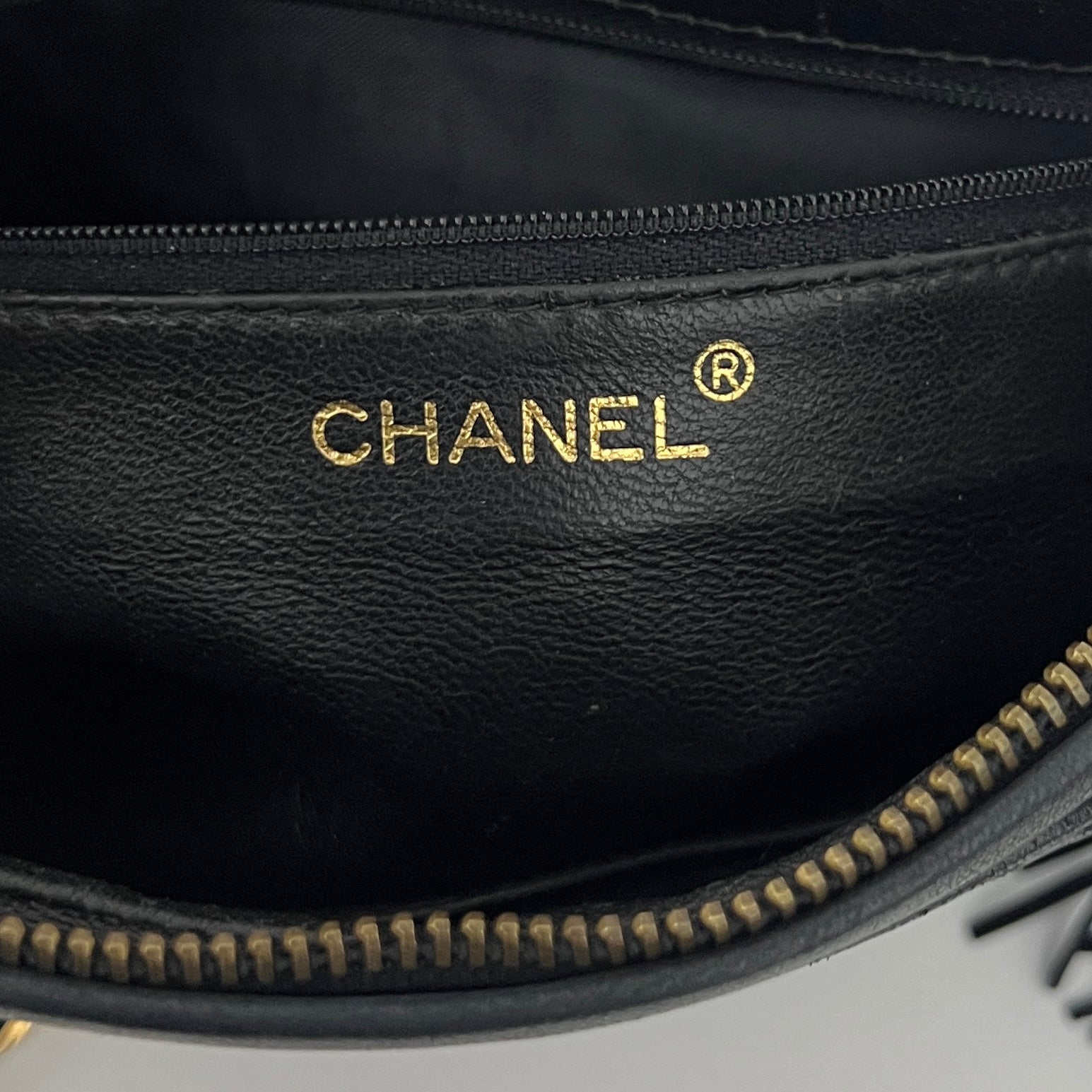 Sac à bandoulière CHANEL Camera Bag cuir d'agneau noir vintage 1991-1994
