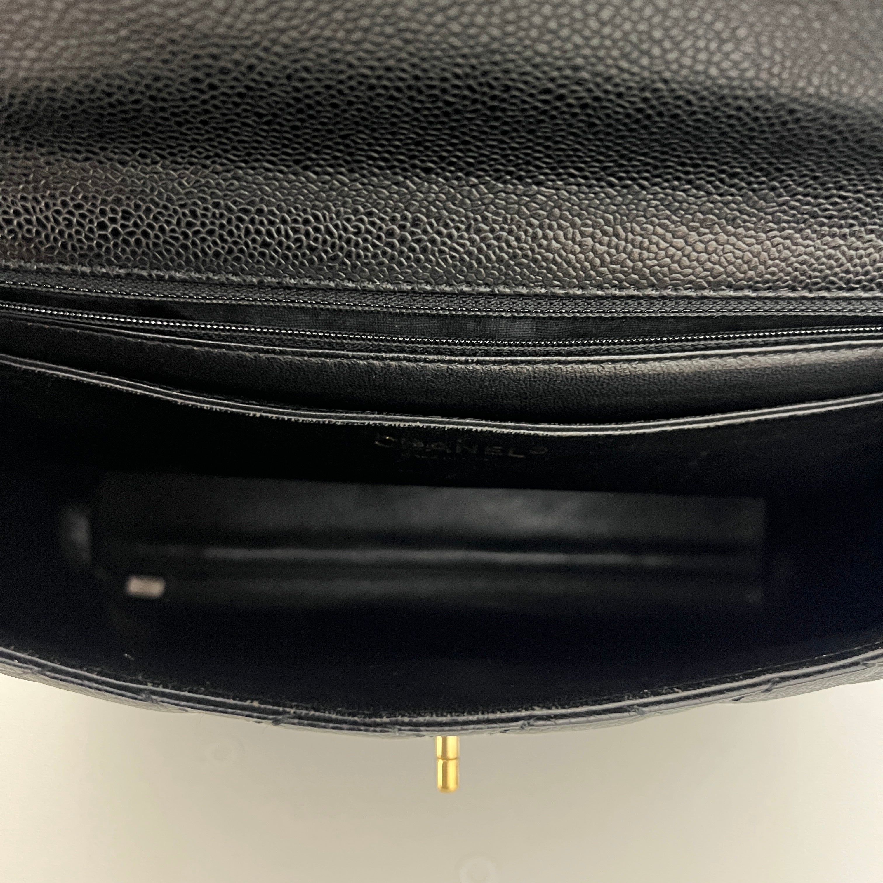 Sac CHANEL Top Handle cuir caviar noir vintage 2003-2004