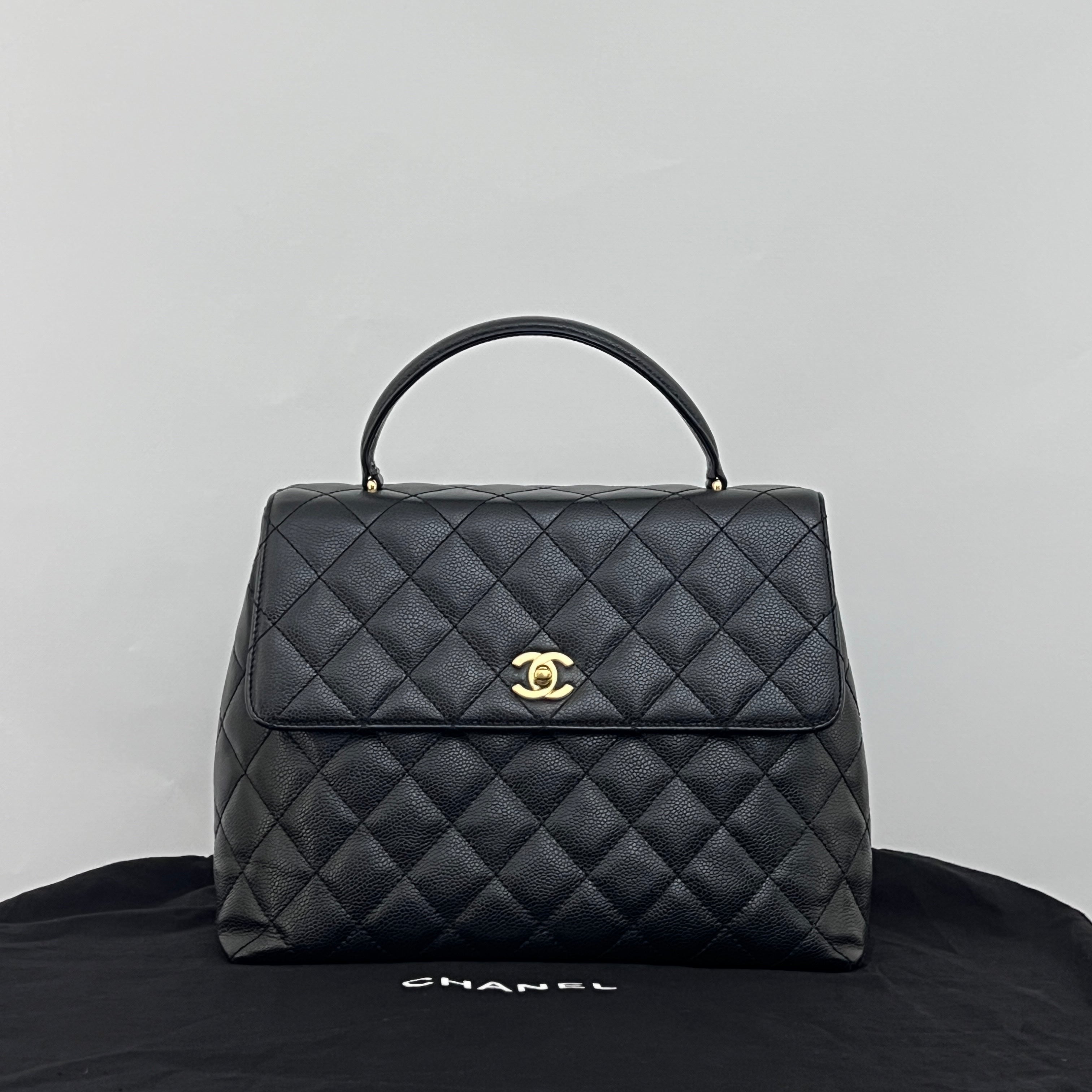 Sac CHANEL Top Handle cuir caviar noir vintage 2003-2004