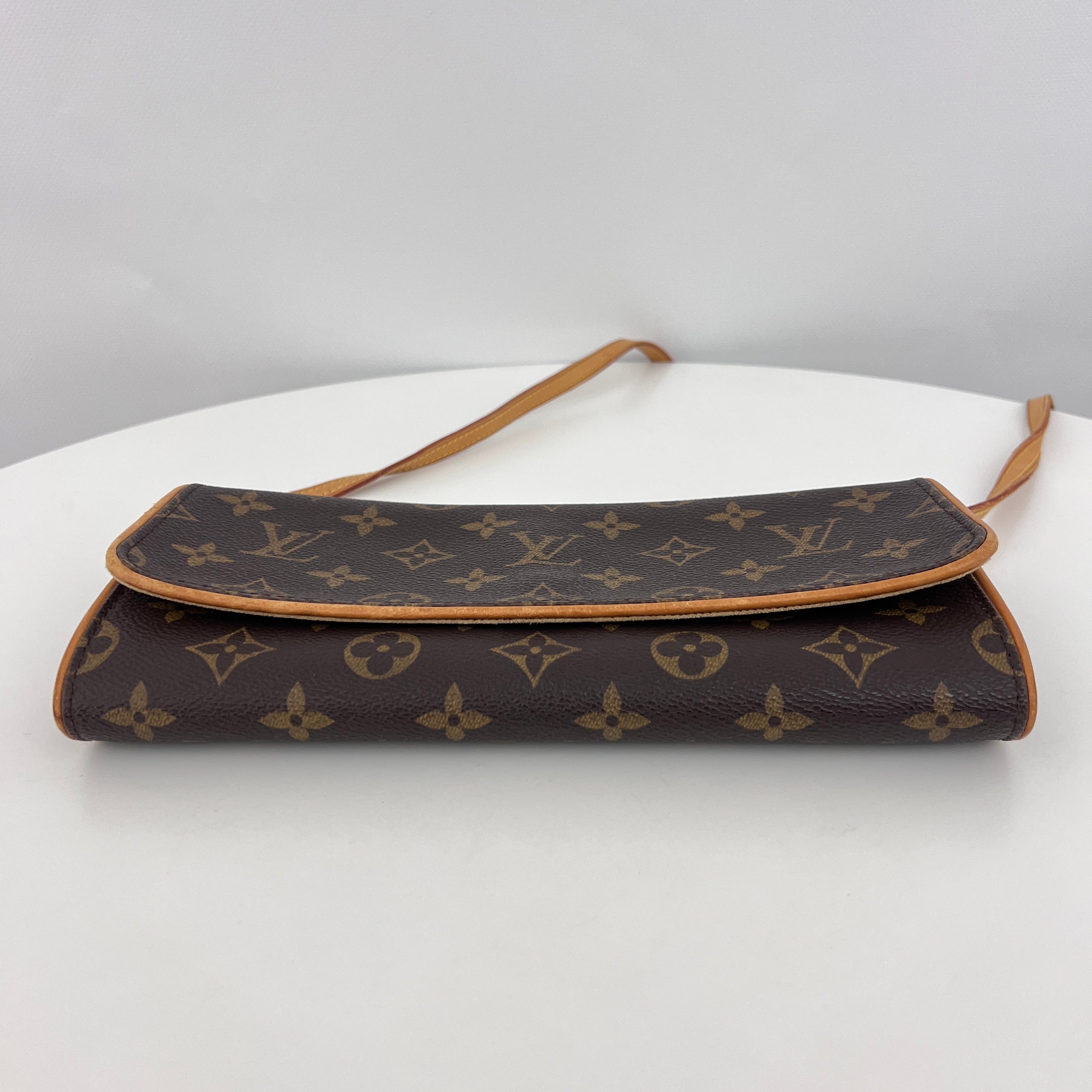 Sac à bandoulière LOUIS VUITTON Twin GM toile et cuir marron vintage 2000