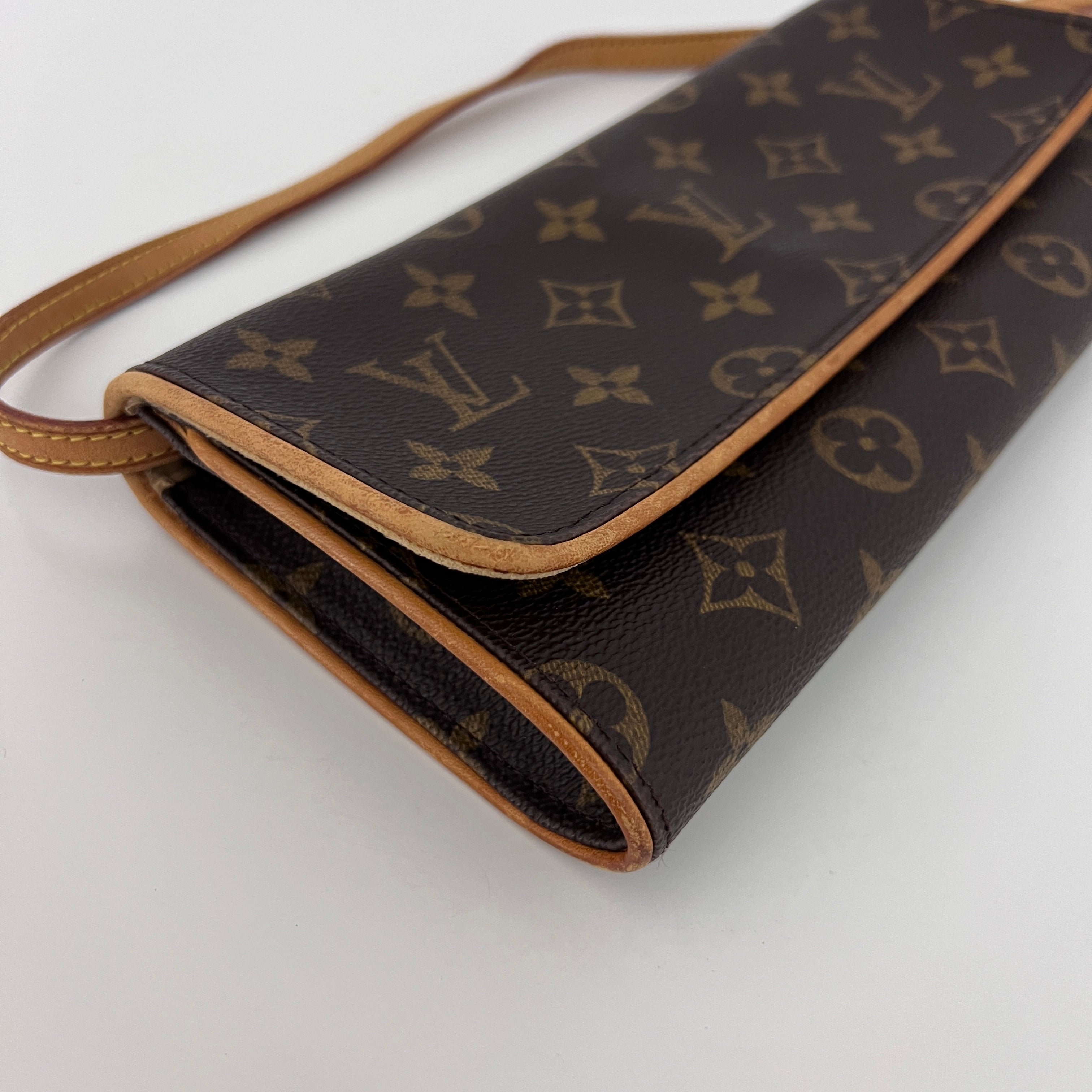 Sac à bandoulière LOUIS VUITTON Twin GM toile et cuir marron vintage 2000