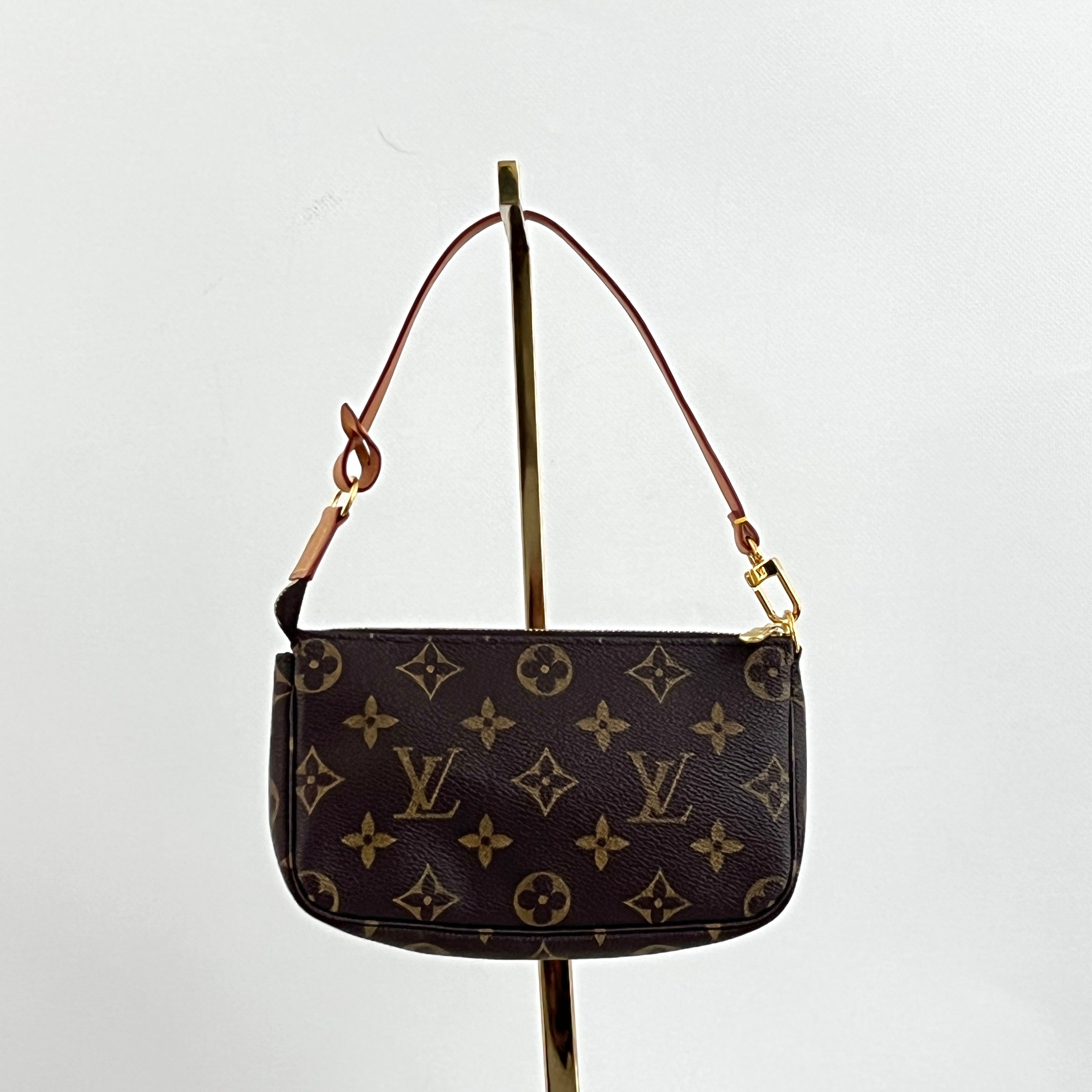 Sac LOUIS VUITTON Mini Pochette Accessoires toile et cuir marron vintage 2003