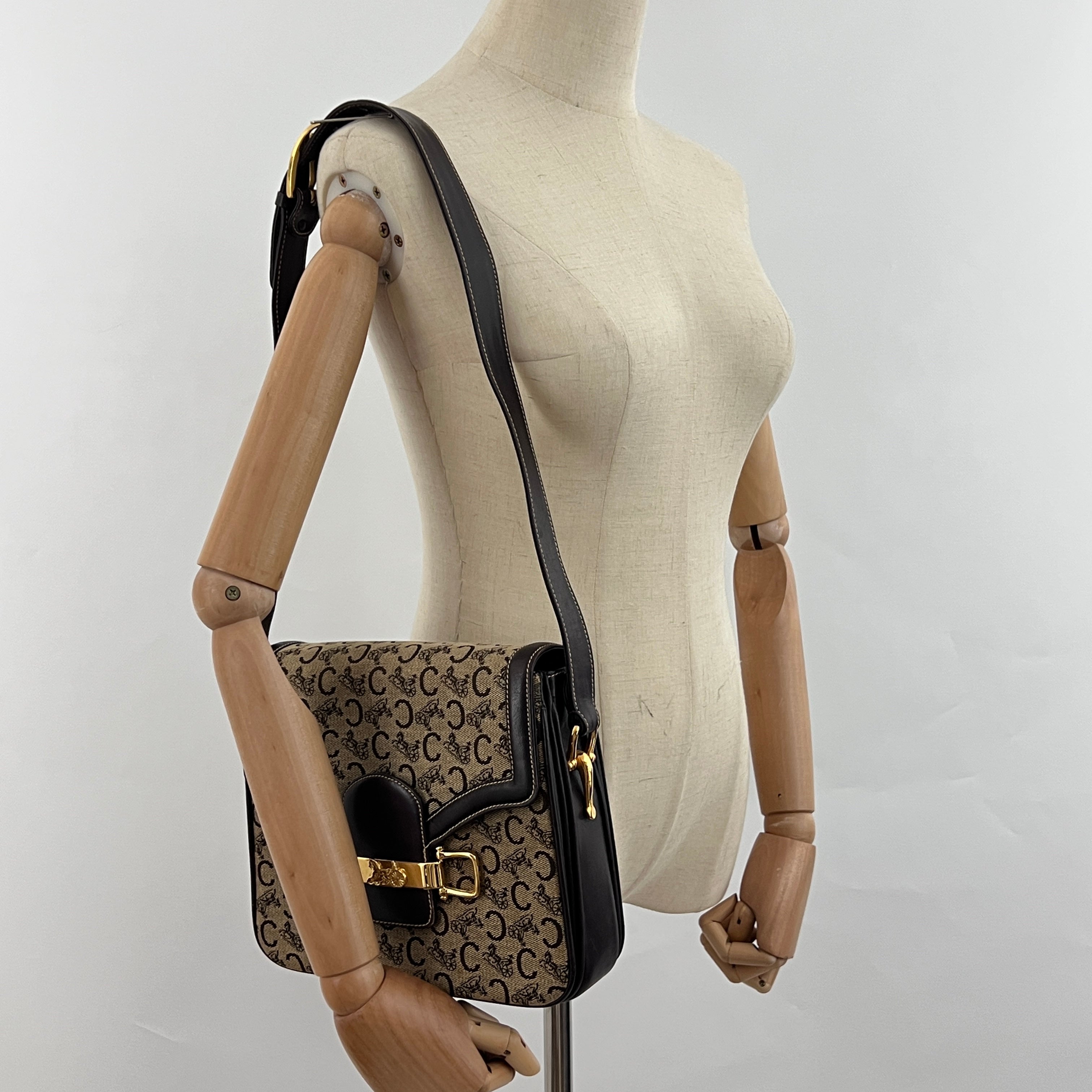 Sac CELINE Triomphe Carriage toile et cuir marron