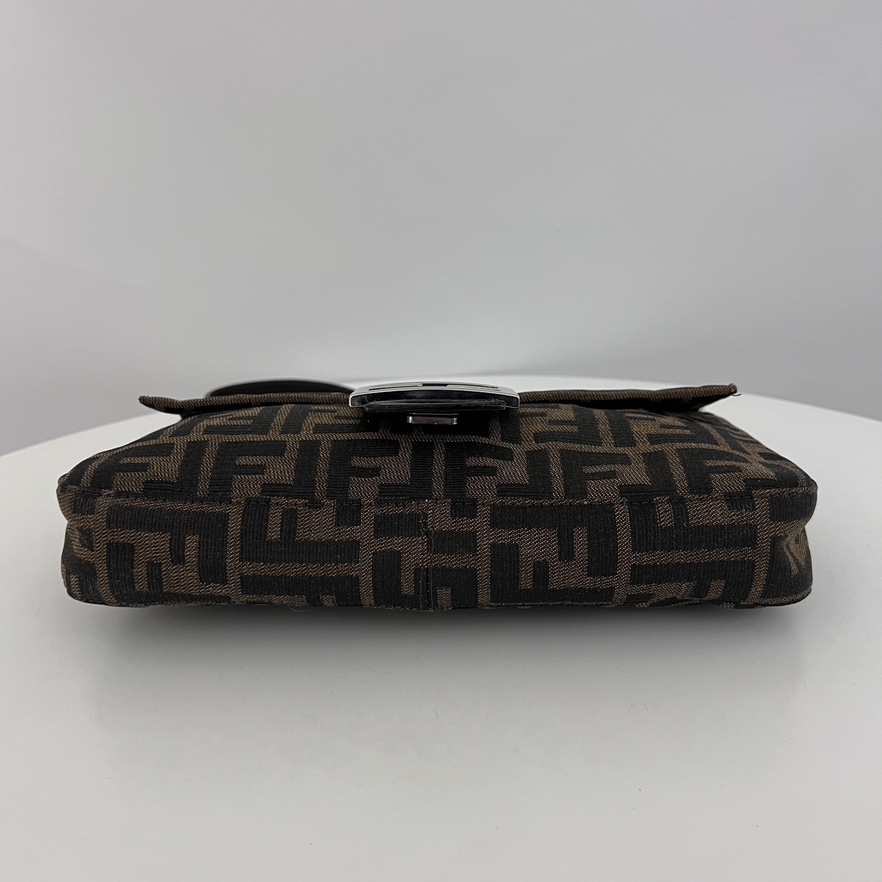 Sac FENDI Baguette toile et cuir marron