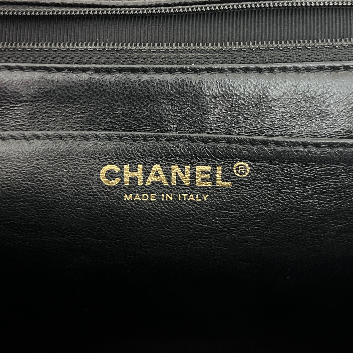 CHANEL Top Handle bag black caviar leather vintage 2003-2004