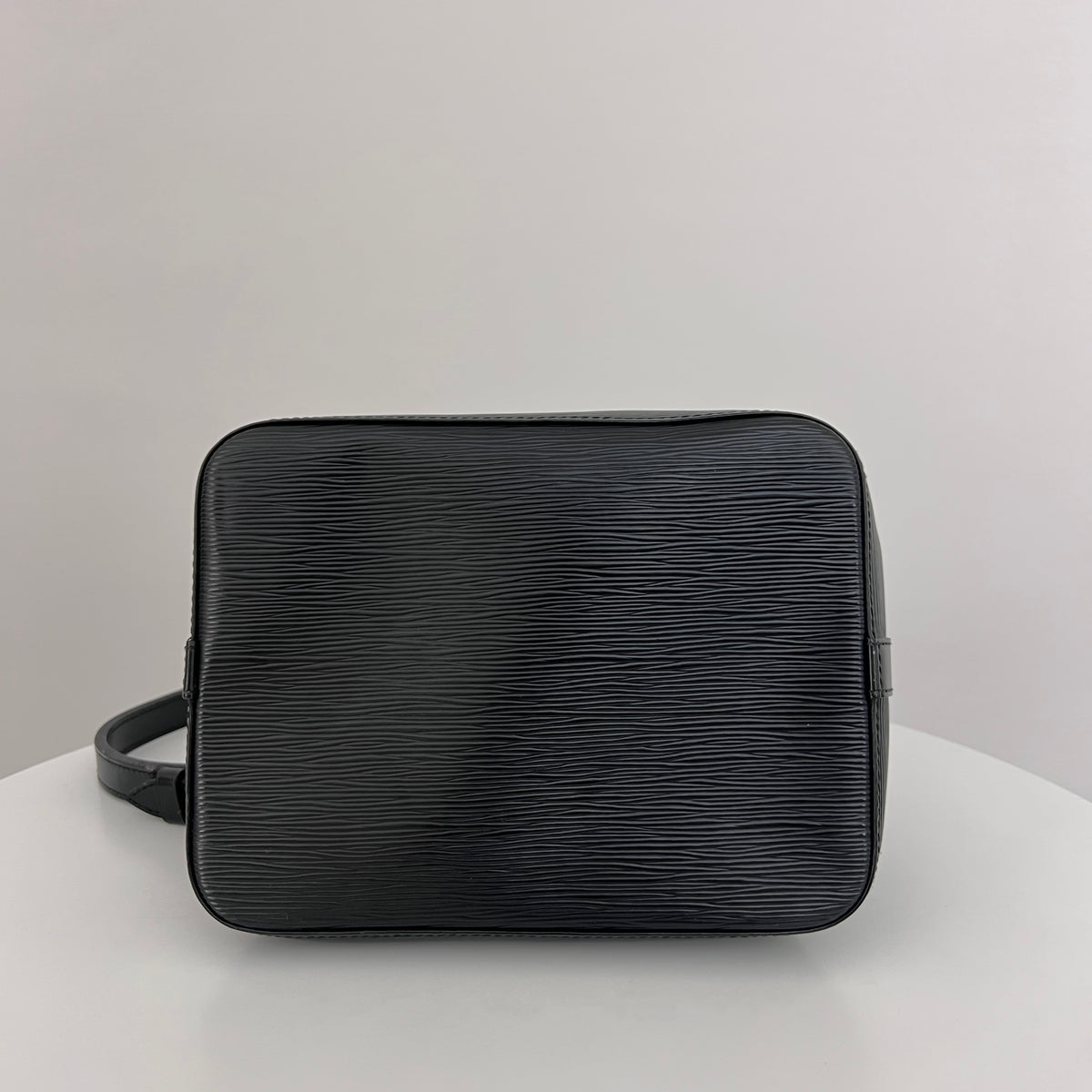 LOUIS VUITTON Petit Noe Bag Black Epi Leather Vintage 1993