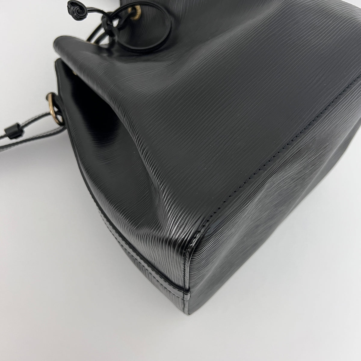 LOUIS VUITTON Petit Noe Bag Black Epi Leather Vintage 1993