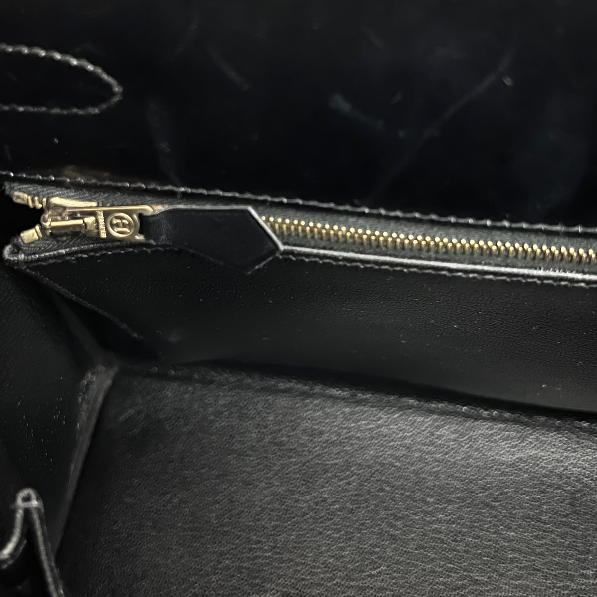 HERMÈS Kelly 32 black retourne box leather shoulder bag